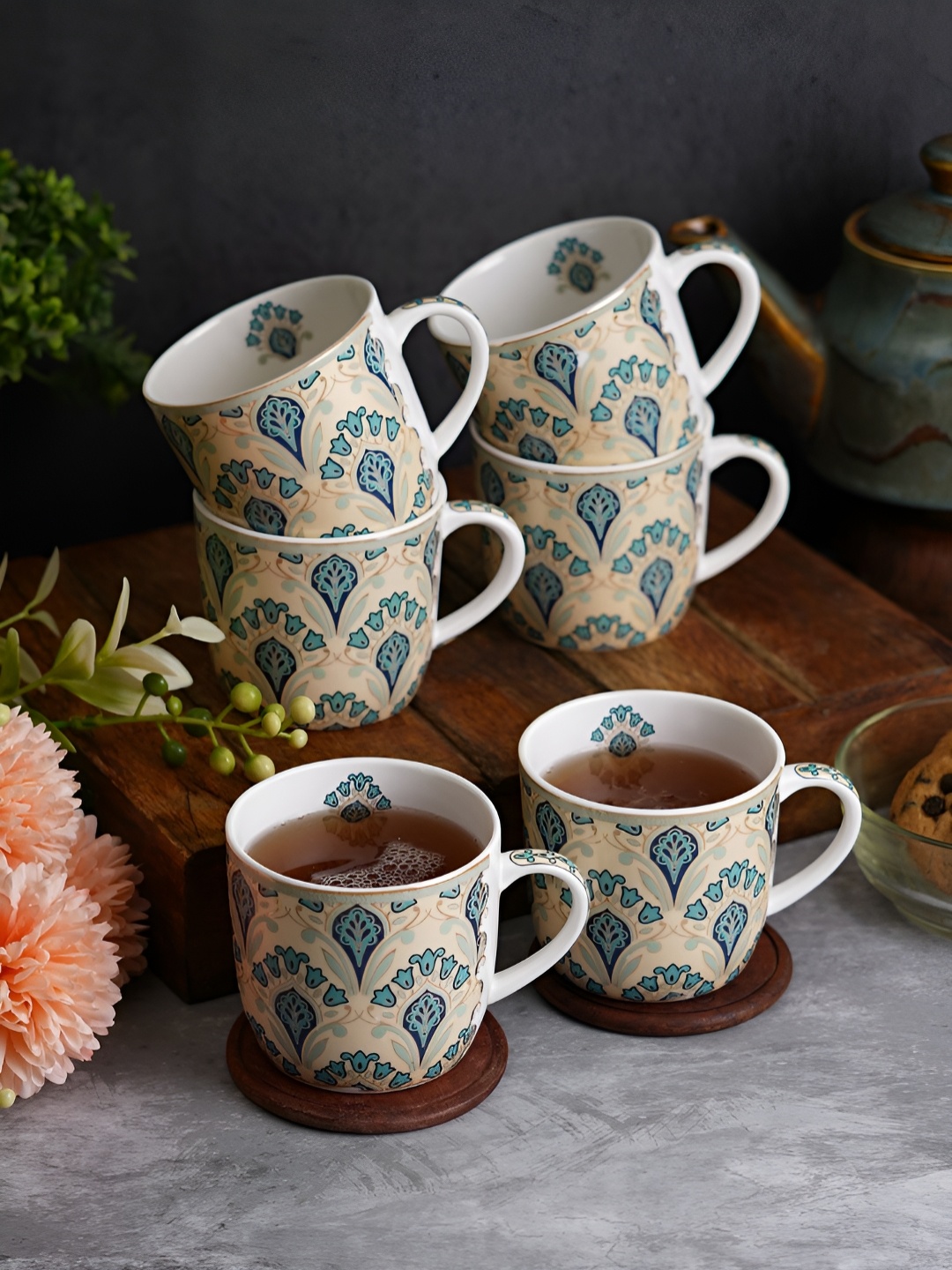 

CDI Blue & Cream 6 Pieces Ethnic Motifs Printed Glossy Mugs 150ml Each