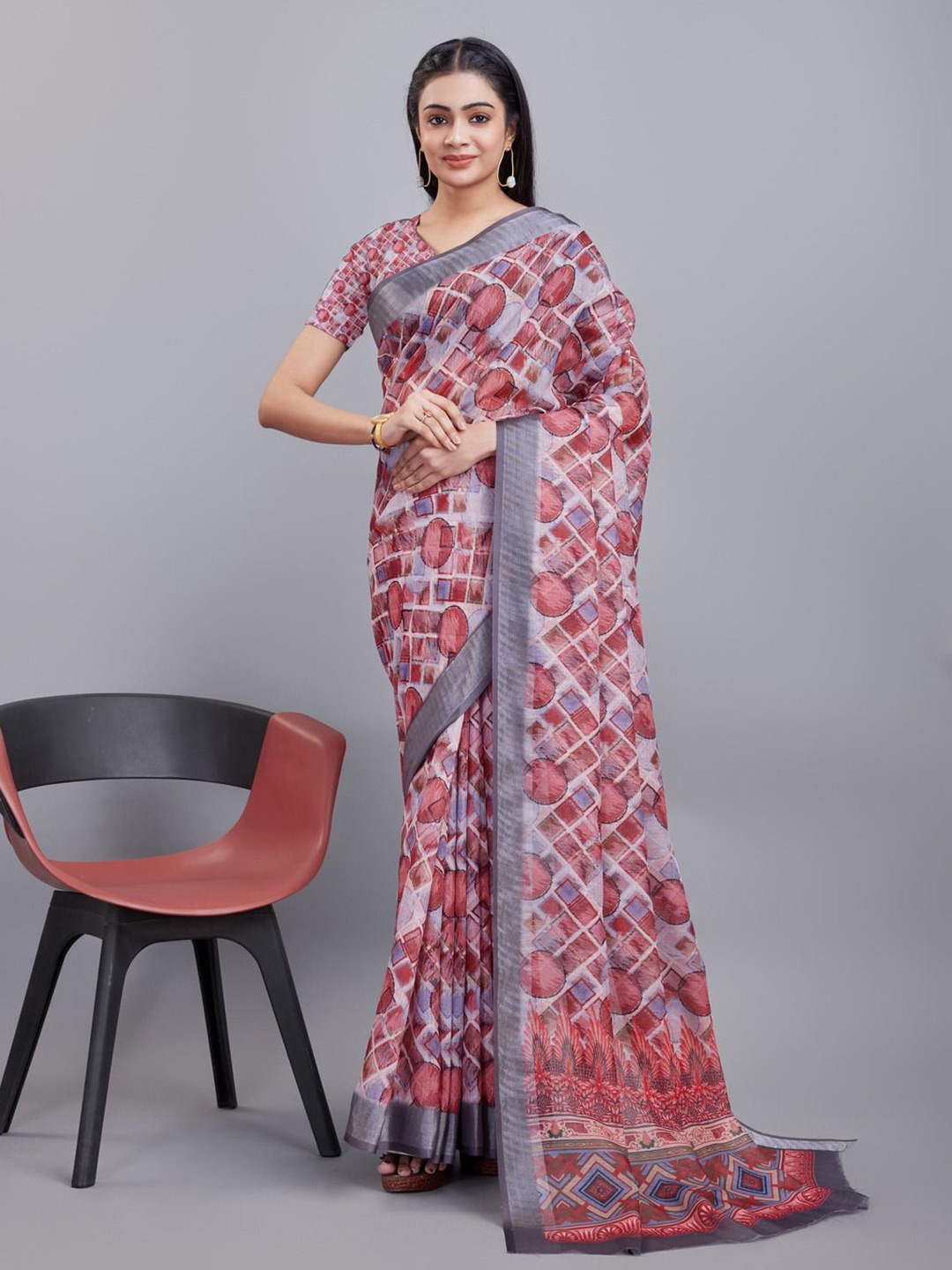 

KALINI Women Digital Pinted Saree, Maroon
