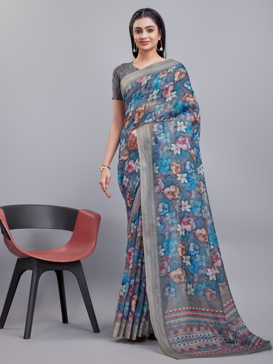 

KALINI Floral Printed Zari Saree, Blue