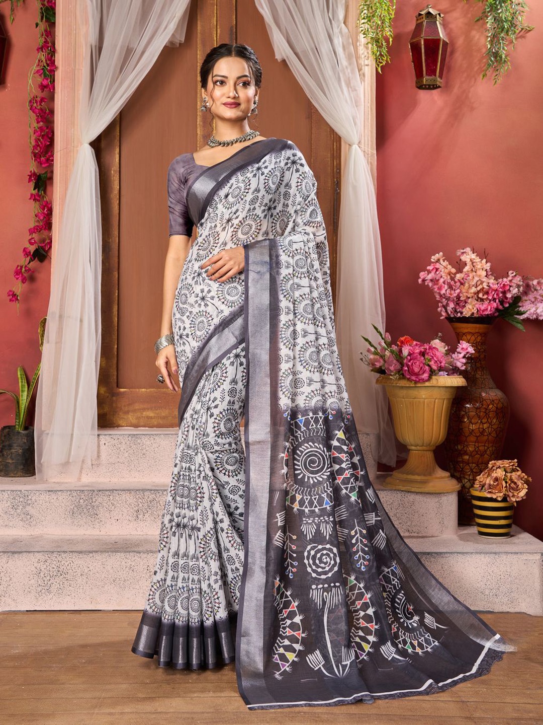 

KALINI Warli Art Zari Woven Saree, Off white