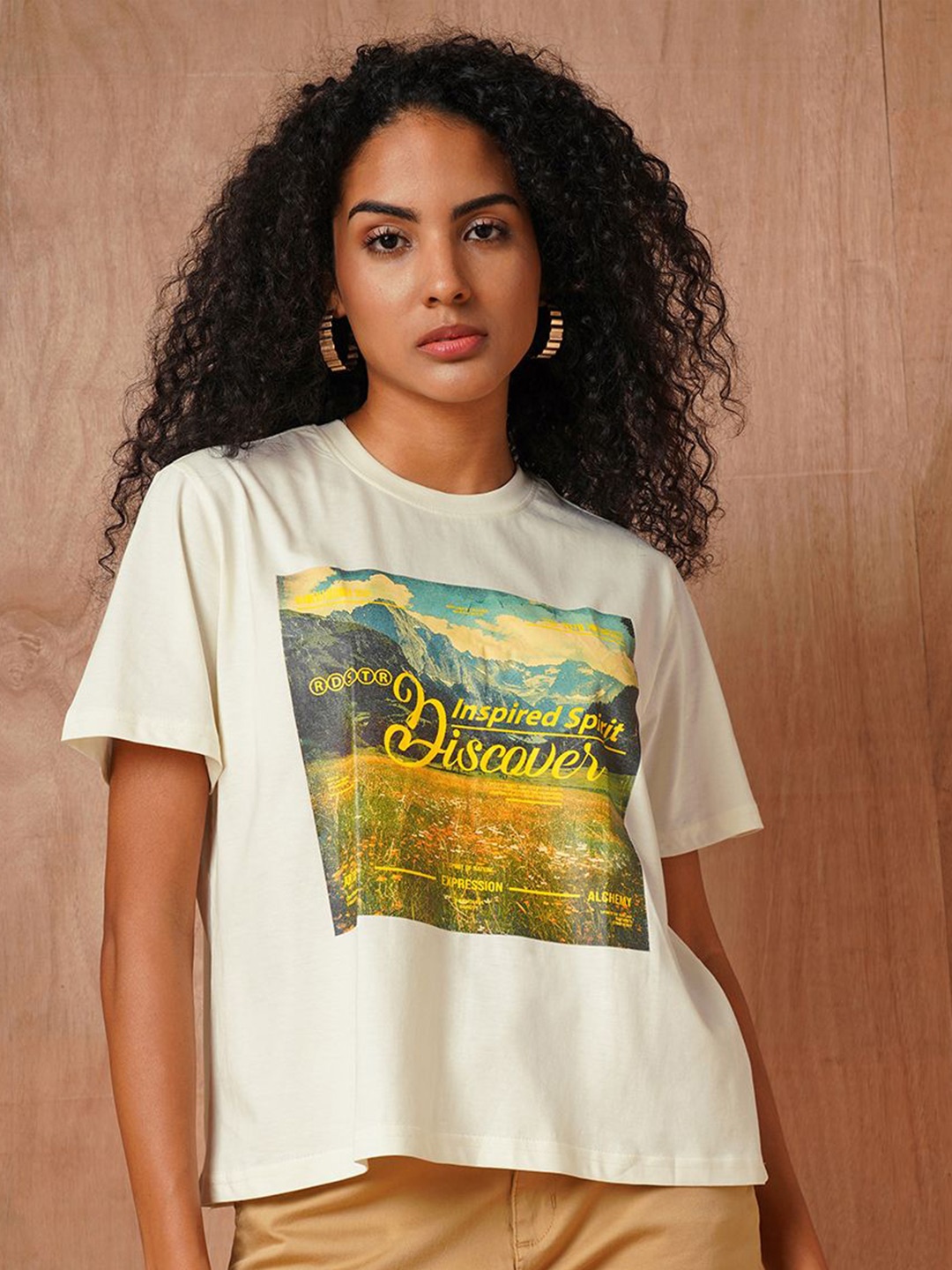 The Roadster Lifestyle Co Printed Oversized Cotton T-Shirt, Off white