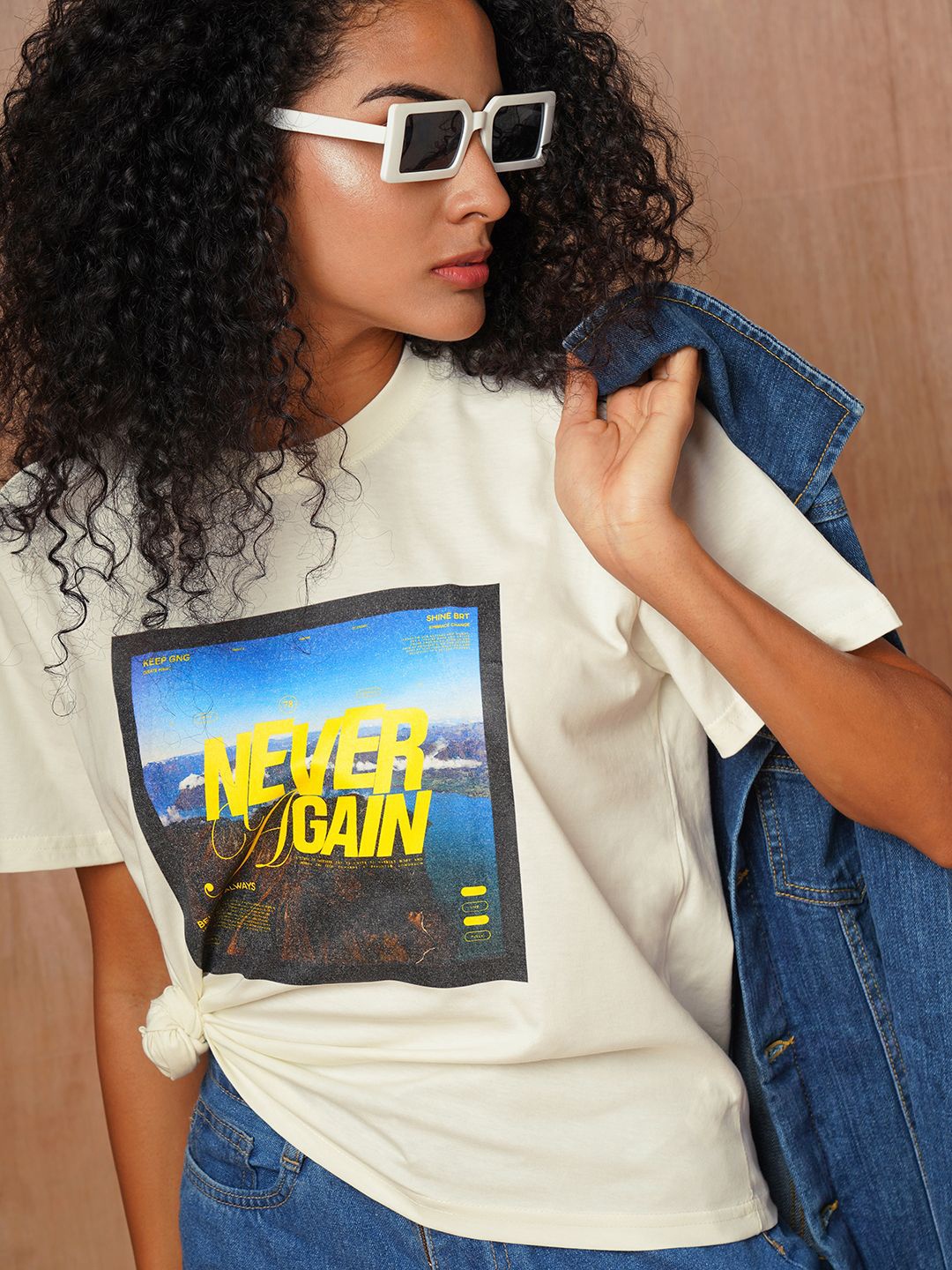 

The Roadster Lifestyle Co Printed Cotton Oversized-Fit T-Shirt, Off white
