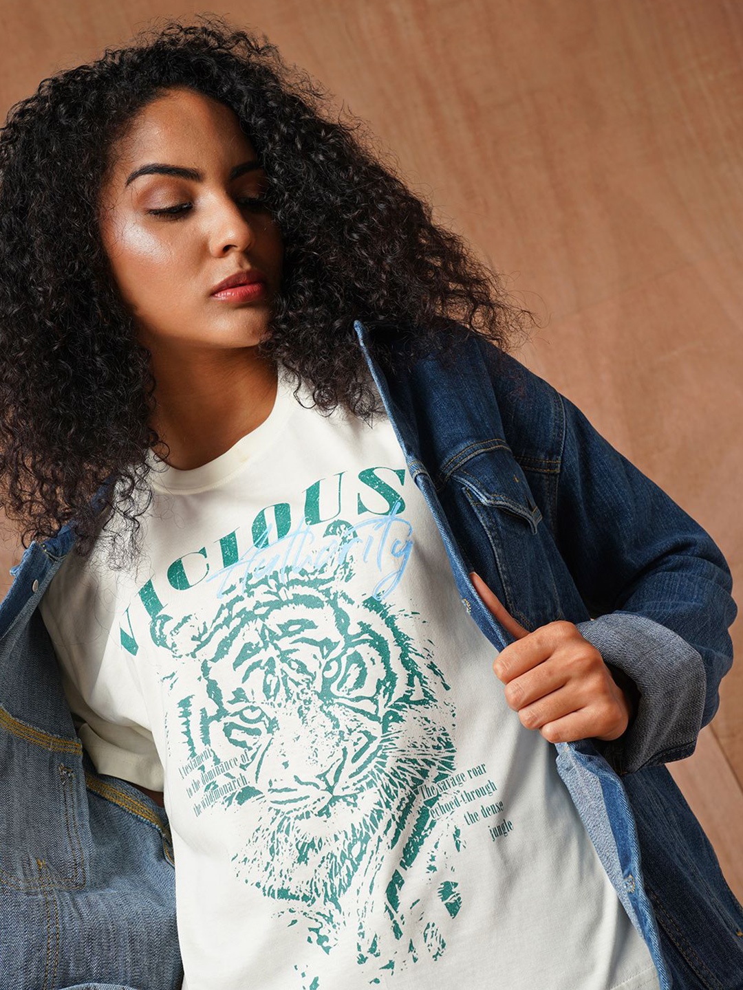 

The Roadster Lifestyle Co Printed Oversized Tshirts, Off white