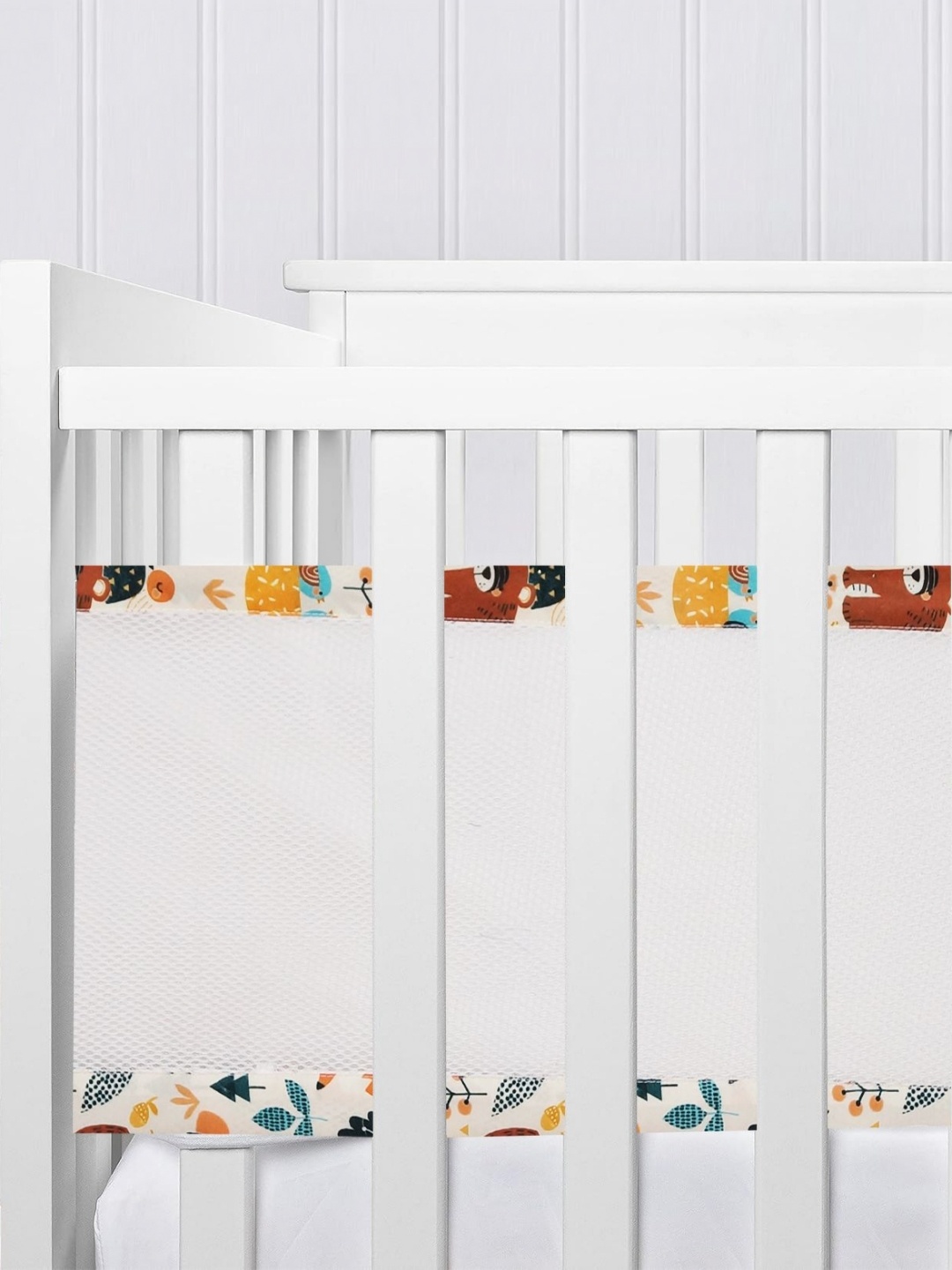 

OSCAR HOME White & Red Quirky Printed Cotton Breathable Mesh Crib Liner
