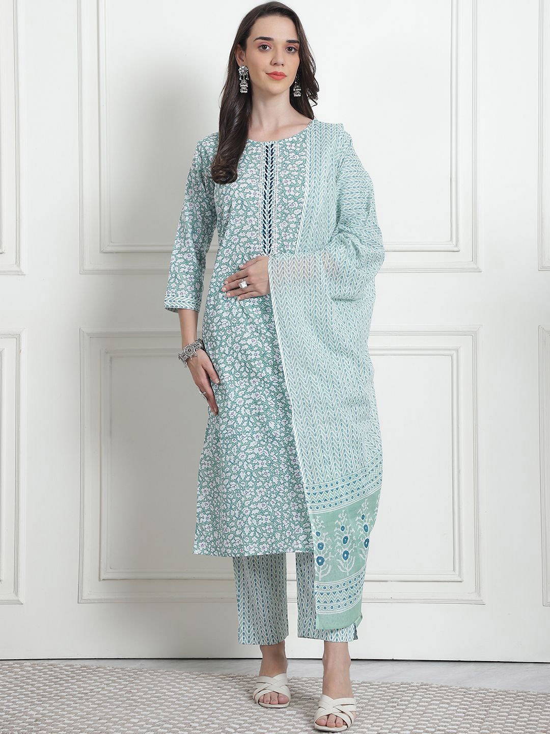 

KALINI Floral Printed Regular Pure Cotton Straight Kurta with Trousers & With Dupatta, Green