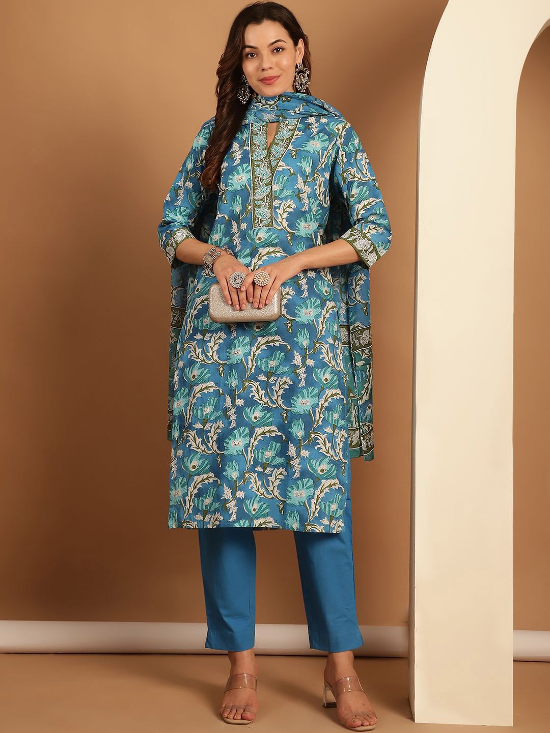 

KALINI Floral Printed Regular Pure Cotton Straight Kurta with Trousers & With Dupatta, Blue