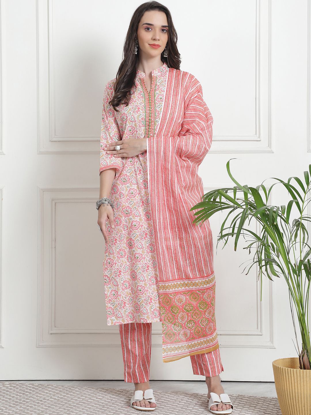 

KALINI Floral Printed Pure Cotton Pure Cotton Straight Kurta with Trousers & With Dupatta, Pink