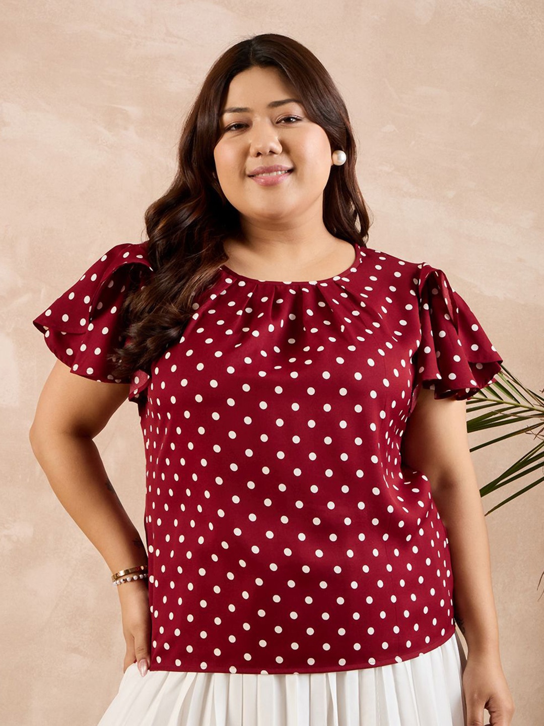 

Berrylush Curve Polka Dot Print Top, Red