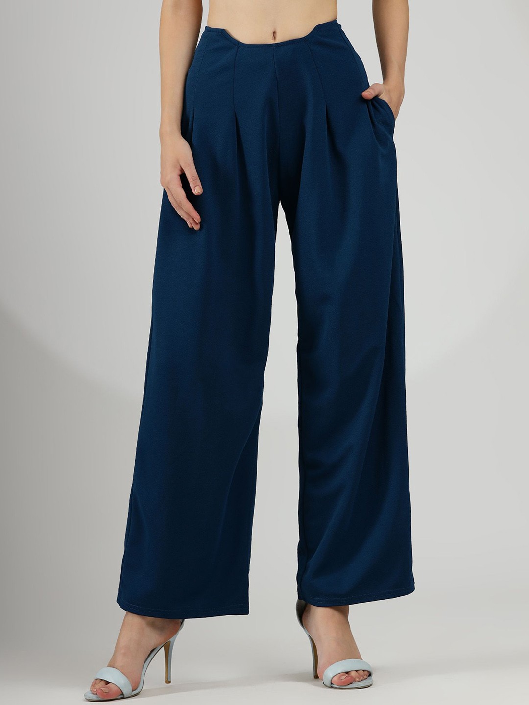 

WESTHOOD Women Relaxed High-Rise Pleated Trousers, Blue