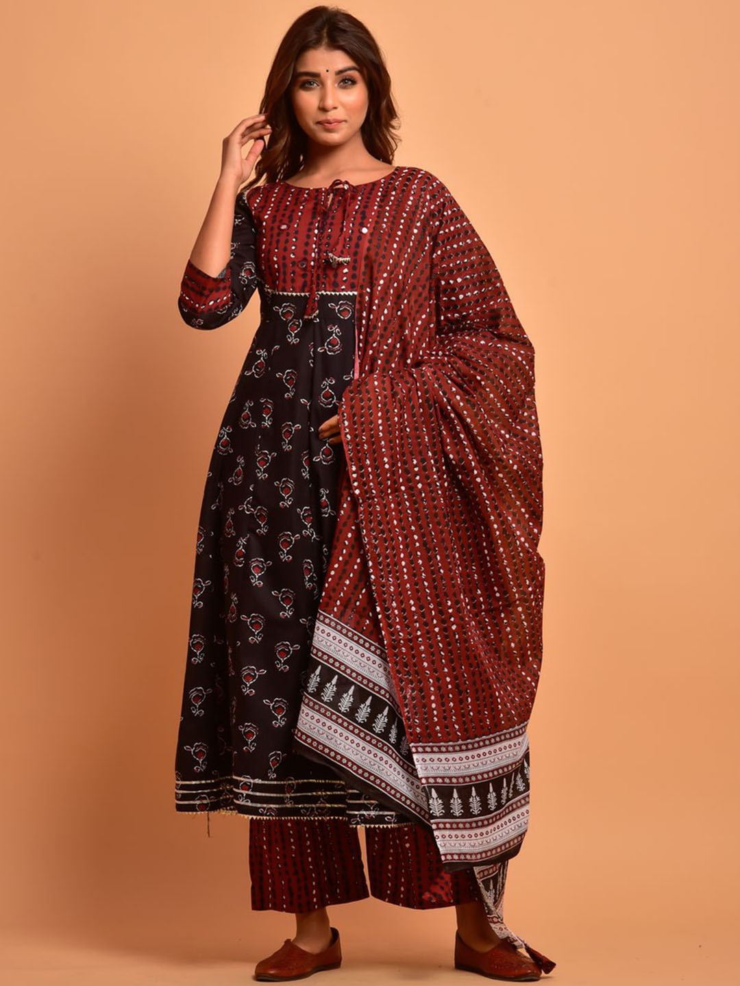 

R RANAK CREATION Printed Pure Cotton Anarkali Panelled Kurta With Palazzos & Dupatta, Black