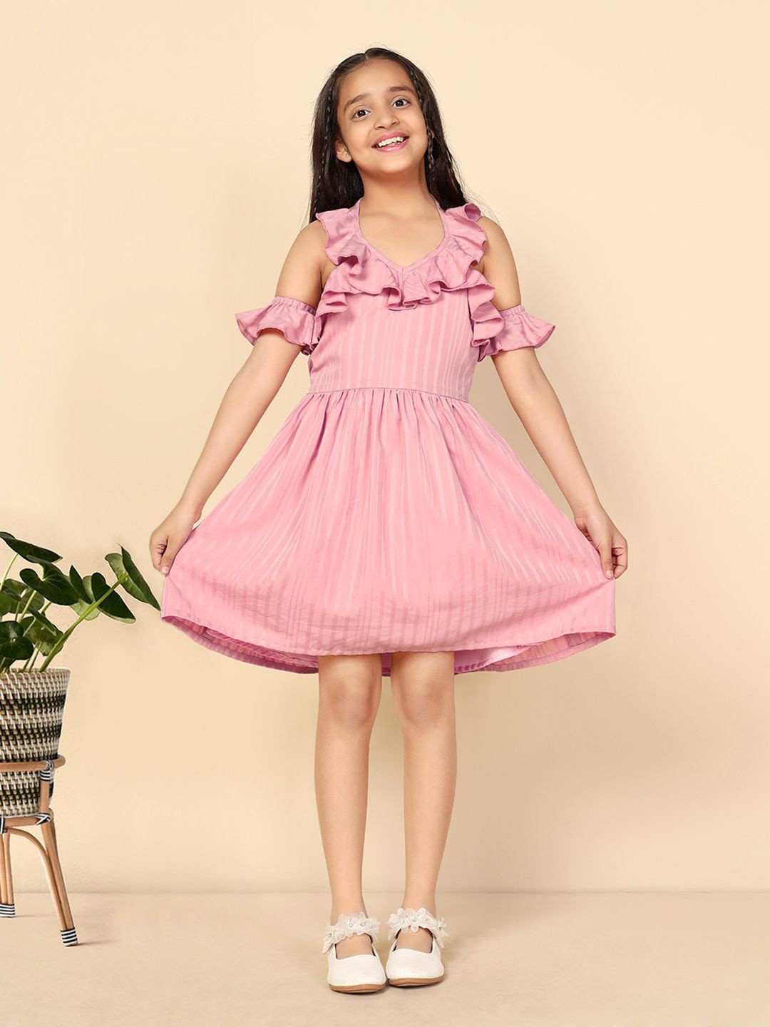 

BAESD Girls Cold-Shoulder Ruffled Crepe Fit & Flare Dress, Pink