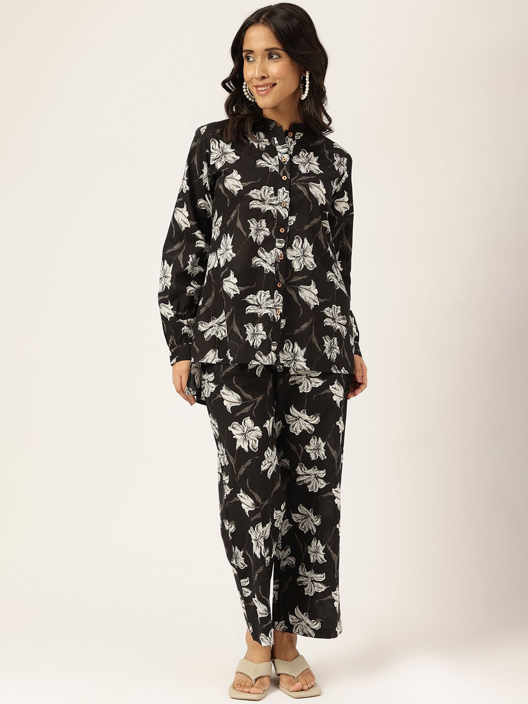 

SPARSA Floral Printed Pure Cotton Shirt With Trouser Co-Ords, Black