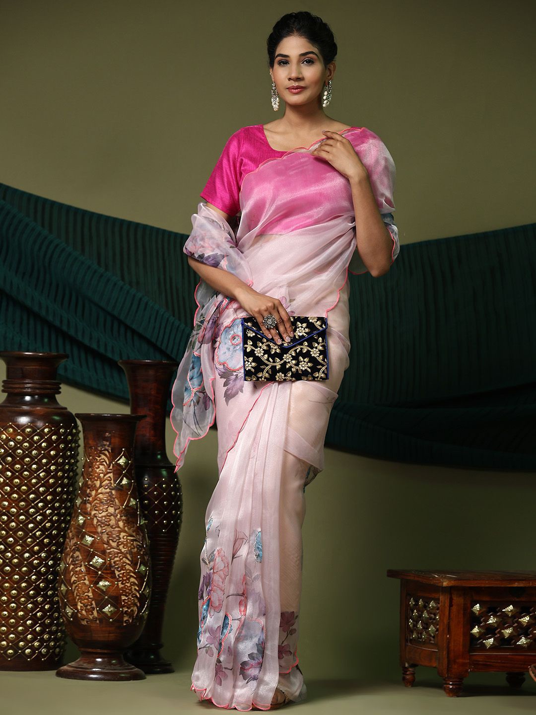 

Ishin Floral Embroidered Sequinned Floral Saree, Off white