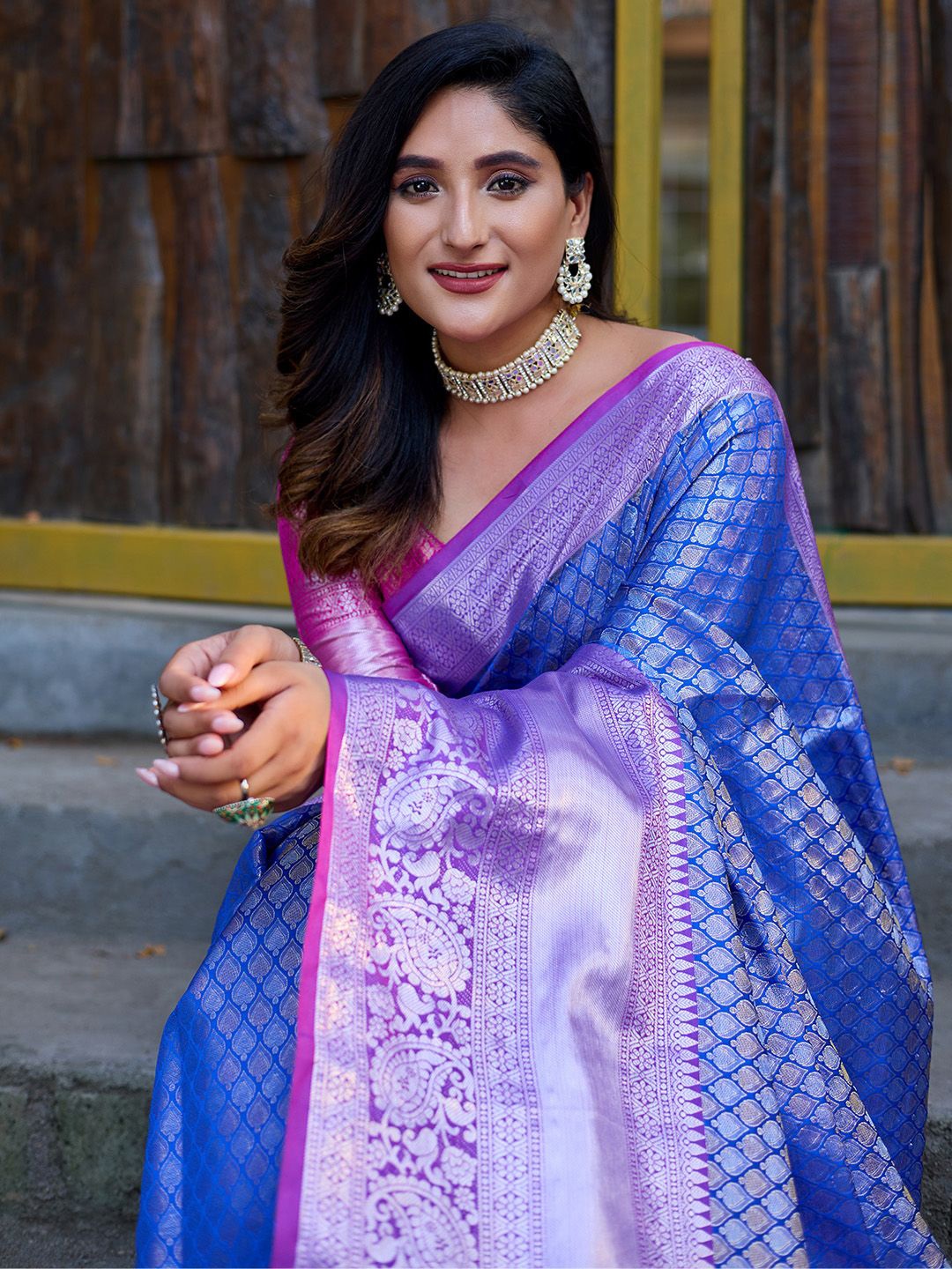 

Ishin Woven Design Zari Banarasi Saree, Blue
