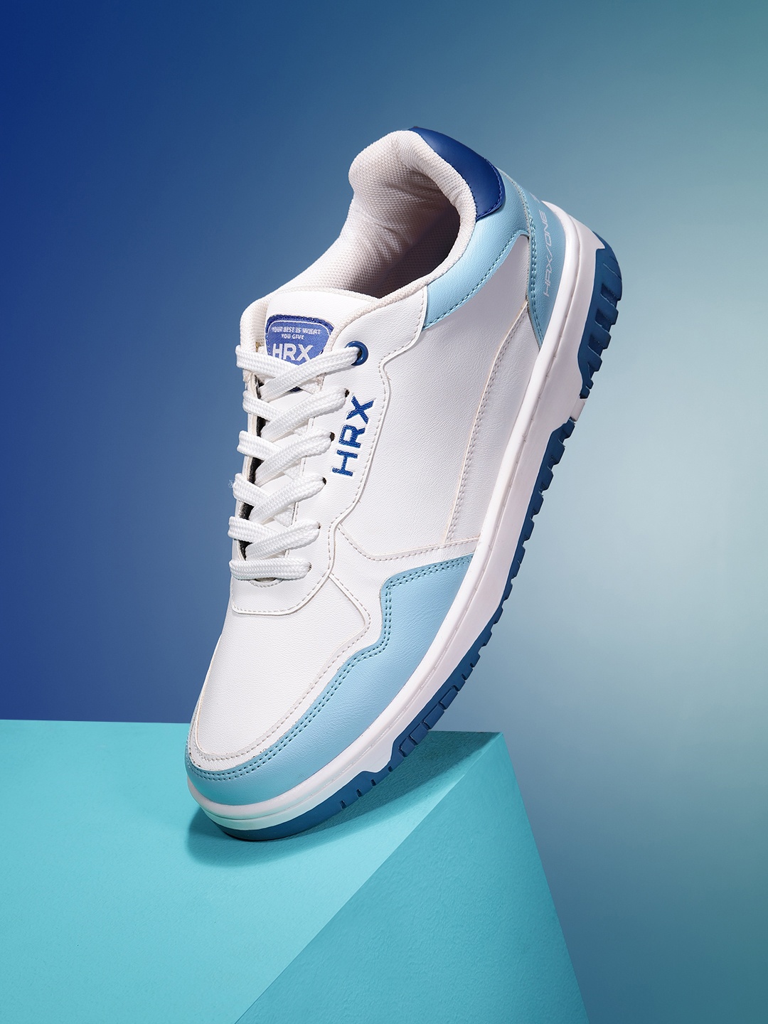 

HRX by Hrithik Roshan Men Colourblocked Sneakers, White
