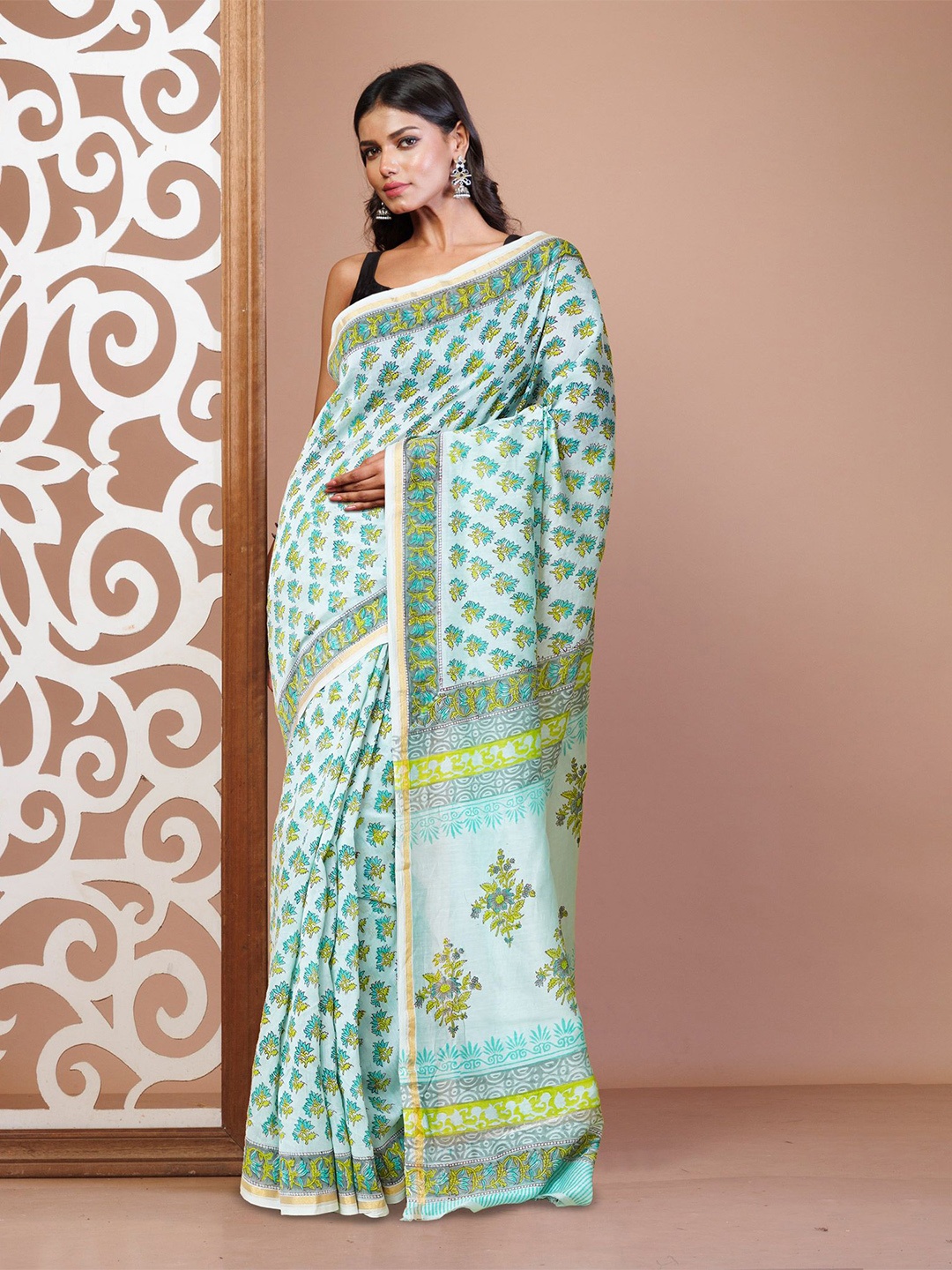 

Unnati Silks Ethnic Motifs Printed Zari Handloom Chanderi Saree, Green