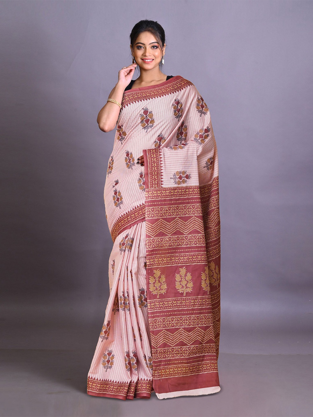 

Unnati Silks Ethnic Motifs Pure Cotton Block Print Saree, Pink