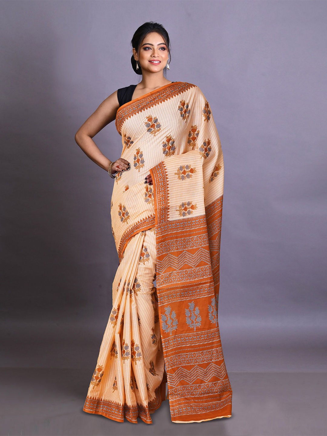 

Unnati Silks Ethnic Motifs Pure Cotton Handloom Block Print Saree, Orange