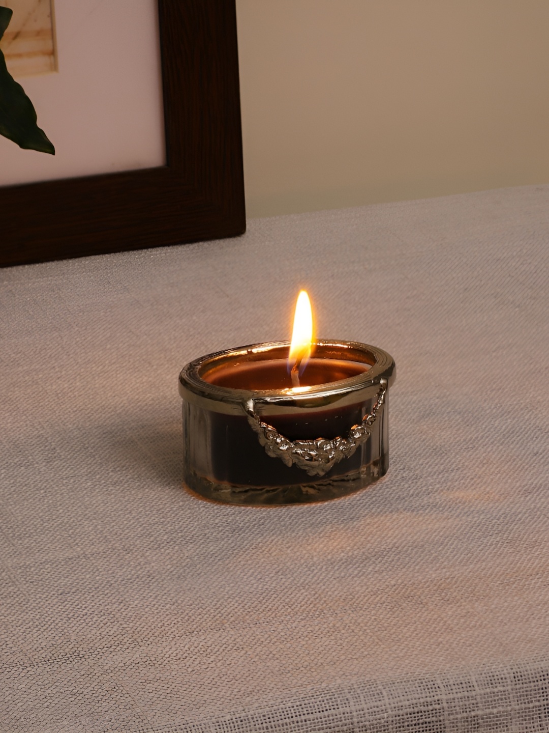 Decor de Maison Black & Silver Toned Textured Black Velvet Scented Jar Candle