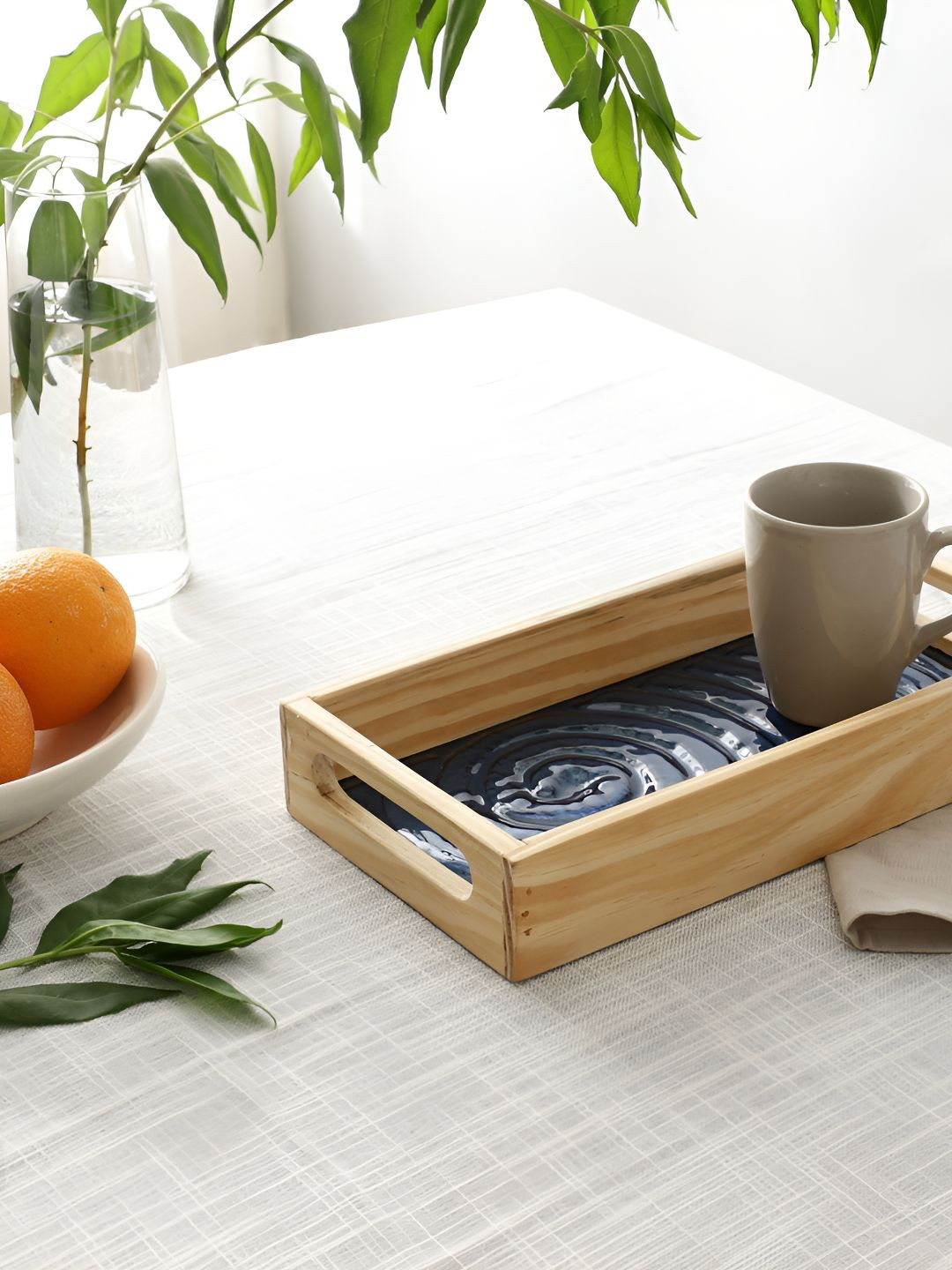 

Decor de Maison Duran Navy Blue & Brown Spiral Rectangular Glass Tray