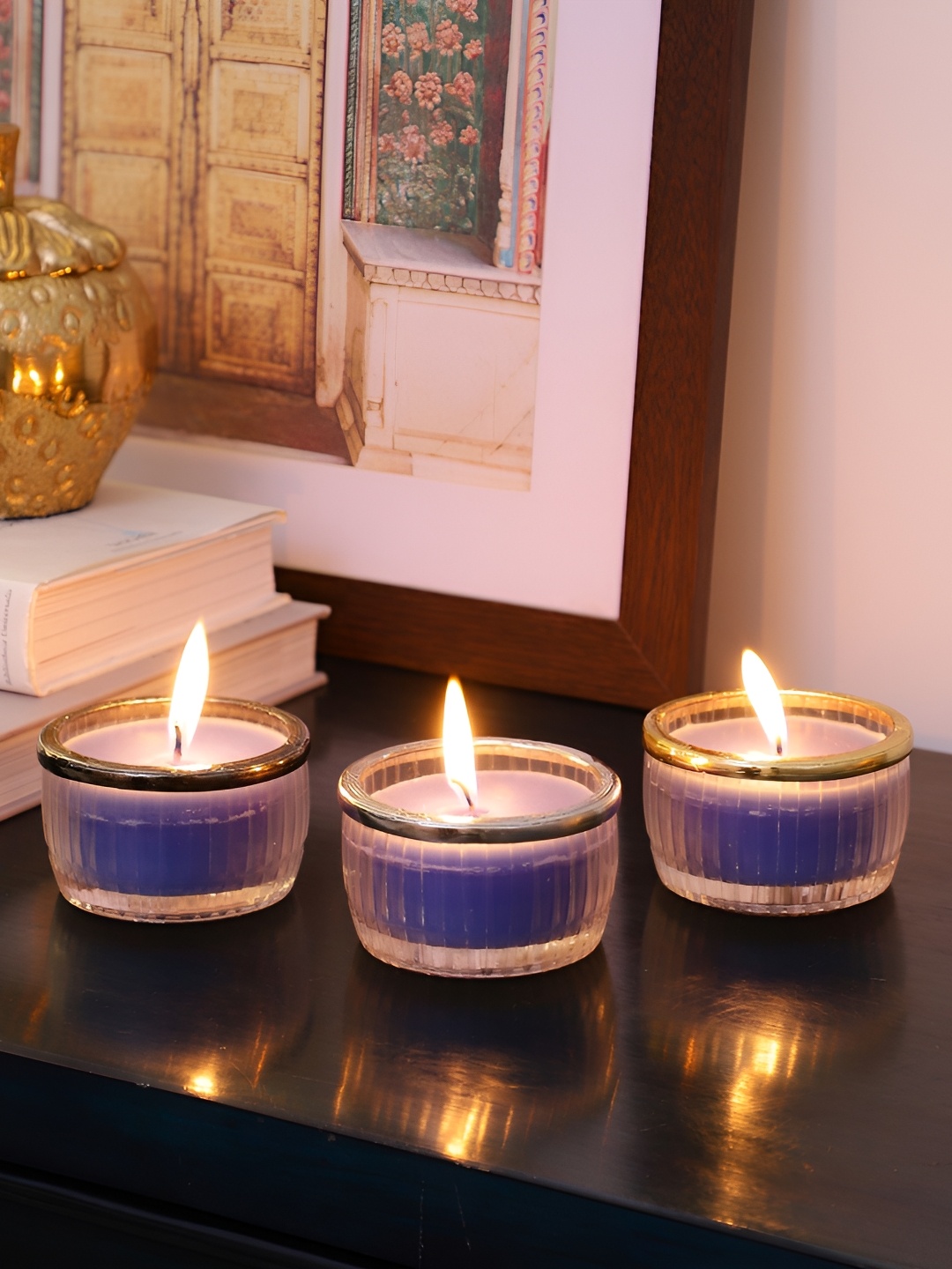 

Decor de Maison Blue & Silver Toned Textured Ocean Breeze Scented Jar Candle