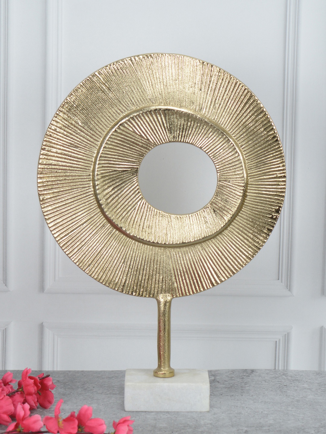 

Maison Modern Beige & White Curio Showpiece