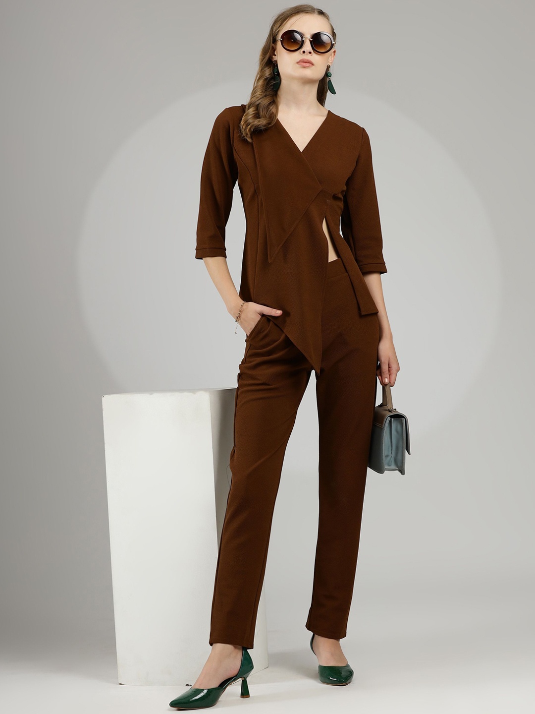 

WESTHOOD Asymmetric Top With Trousers, Brown