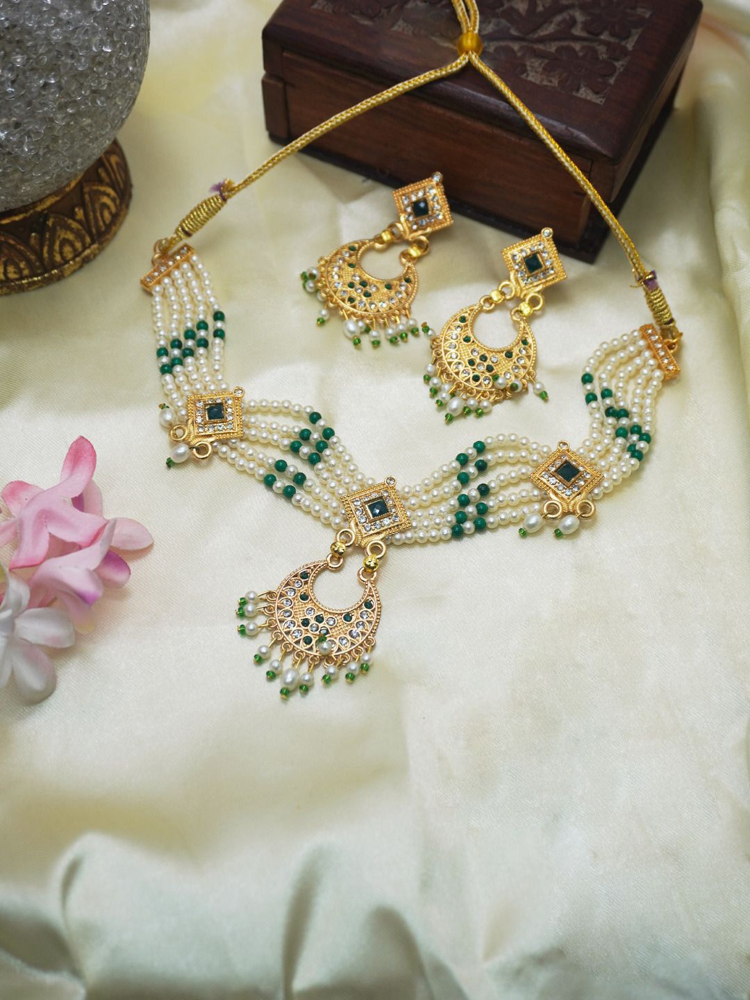 

Niscka Gold-Plated Stone-Studded & Beaded Jewellery Set