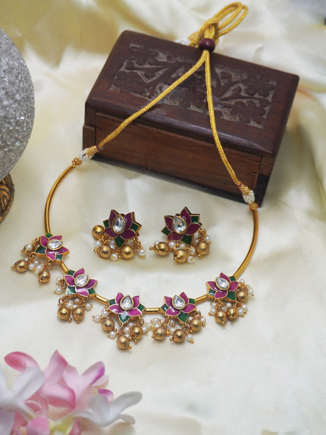 

Niscka Gold-Plated Stone-Studded & Beaded Details Jewellery Set