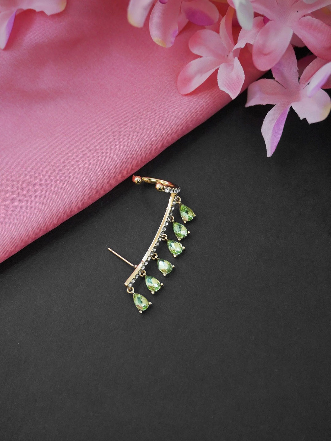 

Niscka Triangular Hoop Earrings, Green