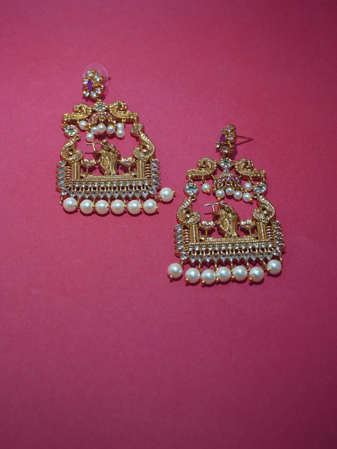 

Niscka Gold Plated Contemporary Studs Earrings