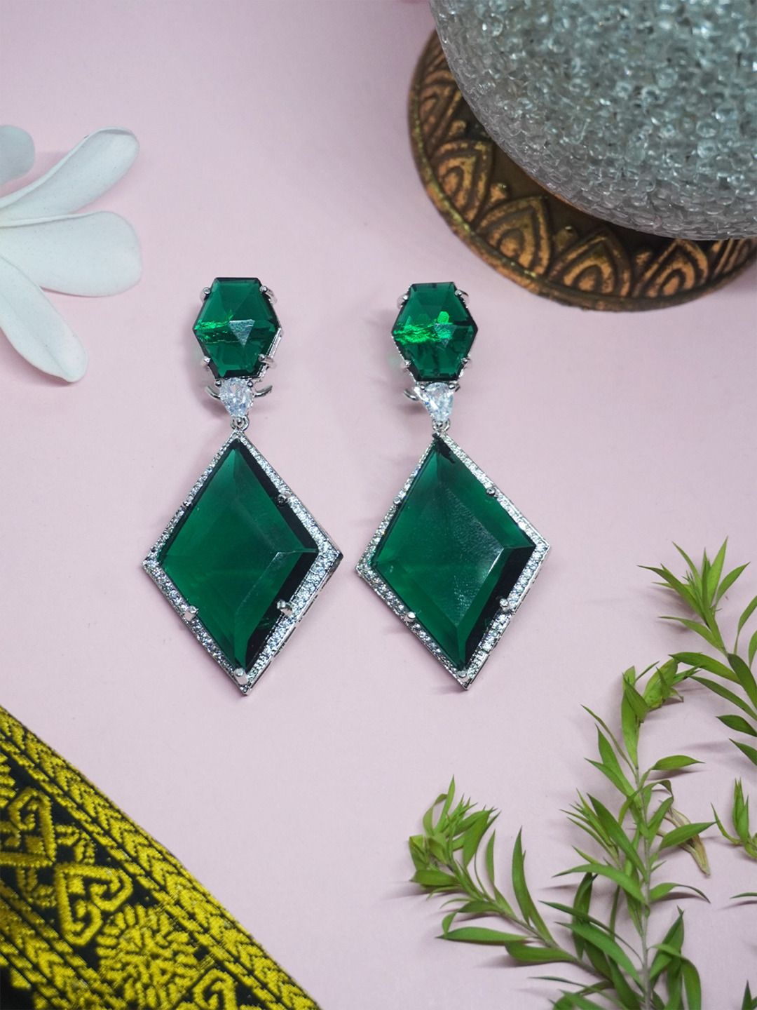 

Niscka Emerald Rhodium-Plated Triangular Drop Earrings, Green