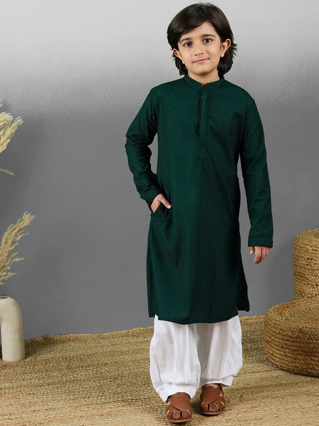 

YK Boys Embroidered Straight Chikankari Cotton Kurta with Pyjamas, Green