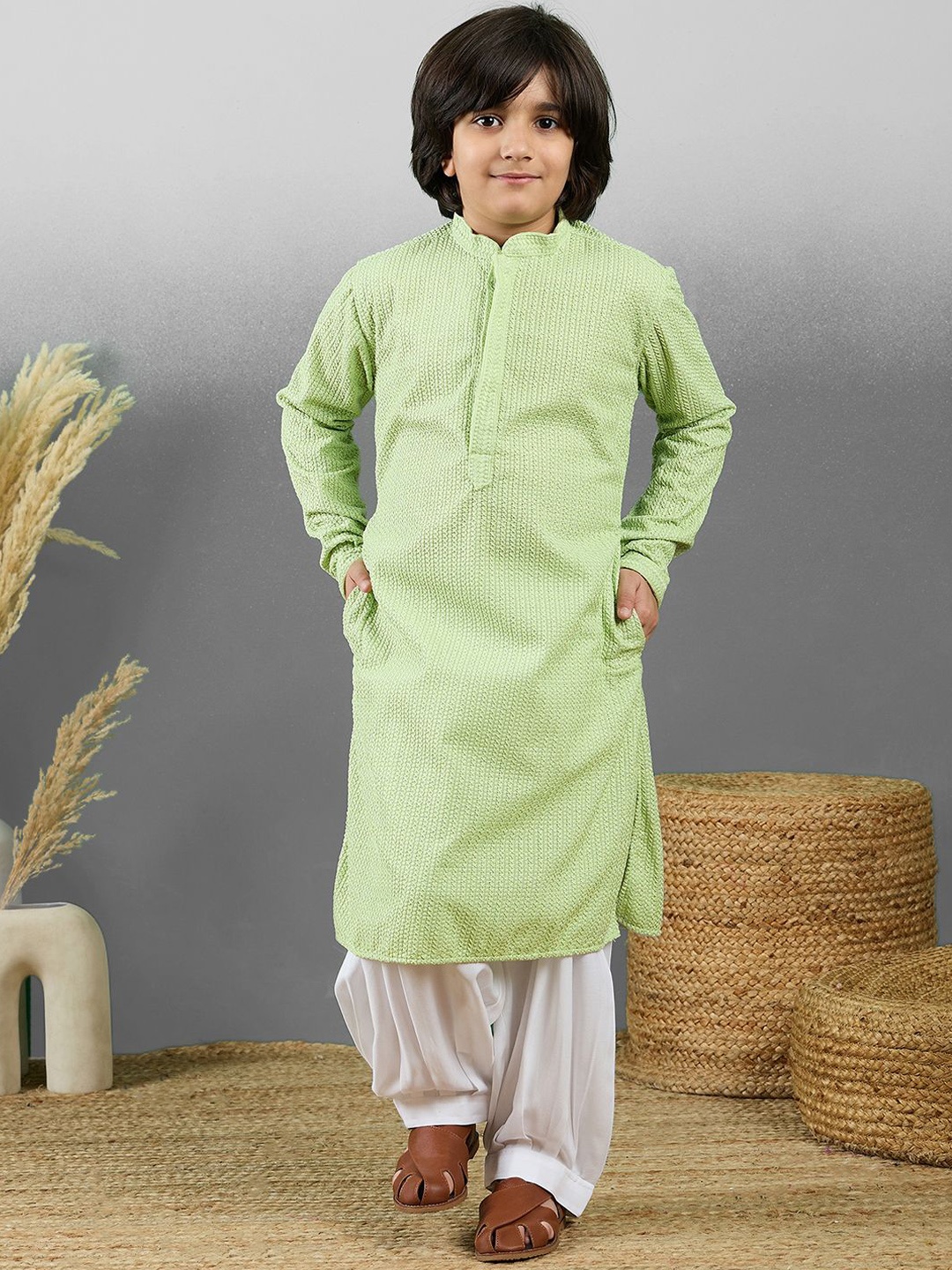 

YK Boys Embroidered Straight Chikankari Cotton Kurta with Pyjamas, Green