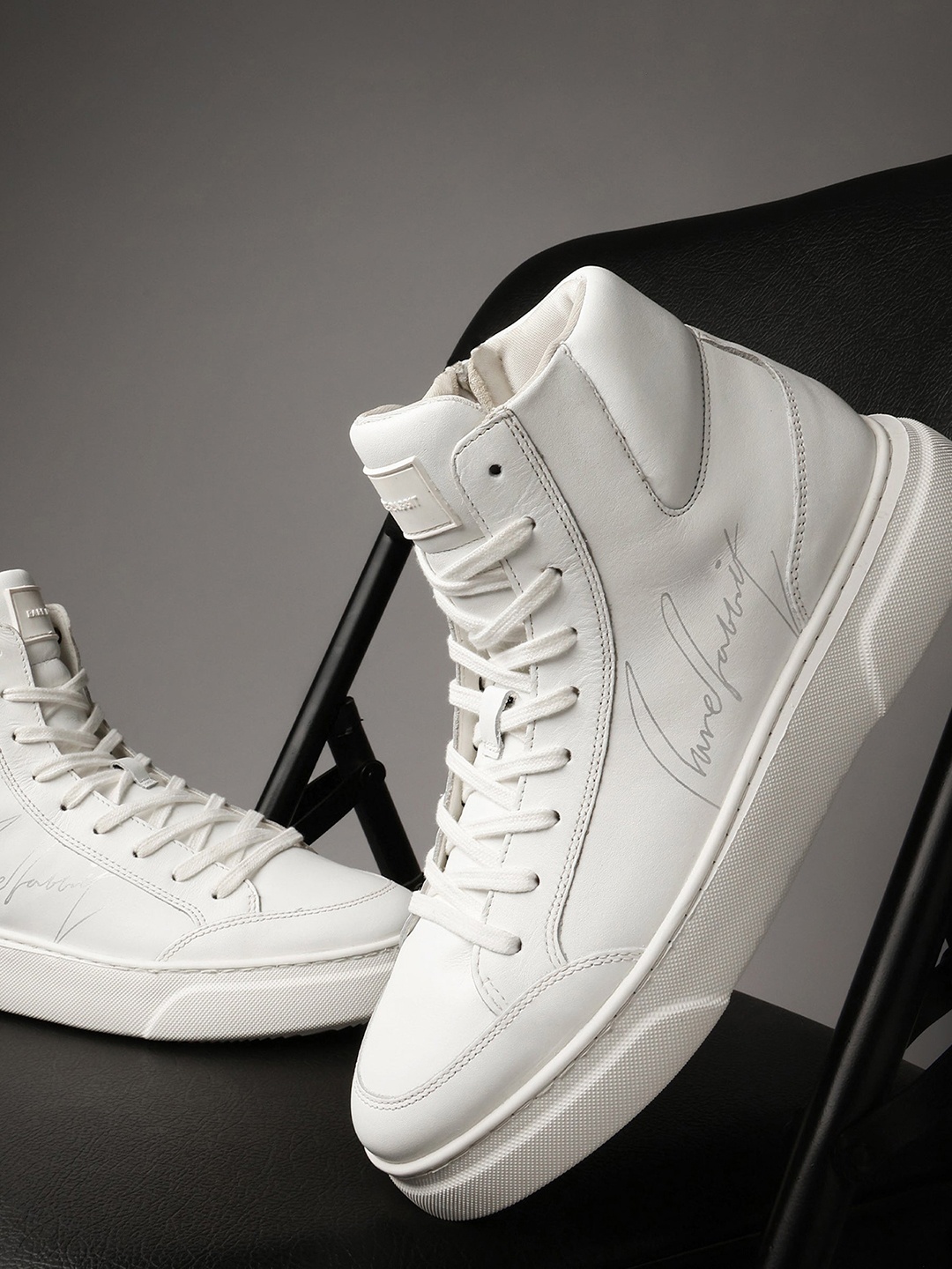 

RARE RABBIT Men Leather High-Top Sneakers, White