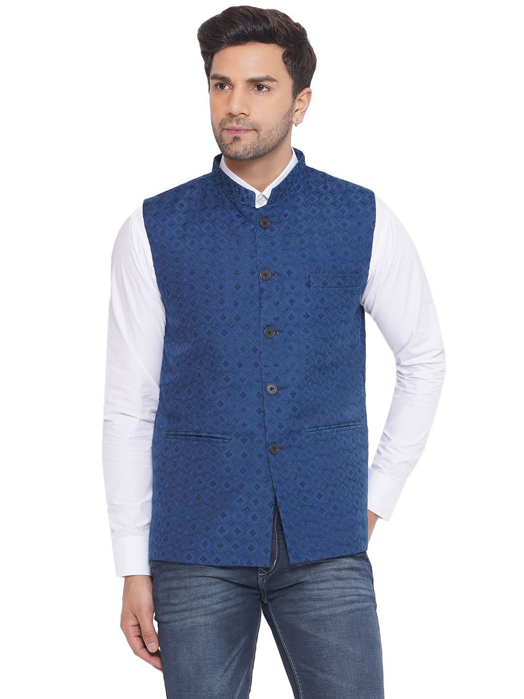 

VEERA PARIDHAAN Embroidered Woven Nehru Jacket, Turquoise blue