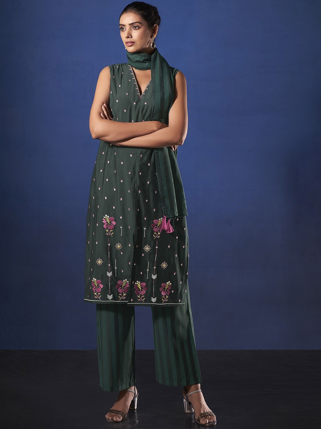 

AUTUMN LANE Kurta & Trousers With Dupatta, Green