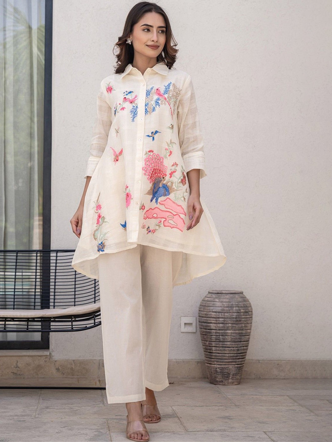 

AUTUMN LANE Teresa Birdy Embroidered Shirt Collar Pure Cotton Top With Trousers, Off white