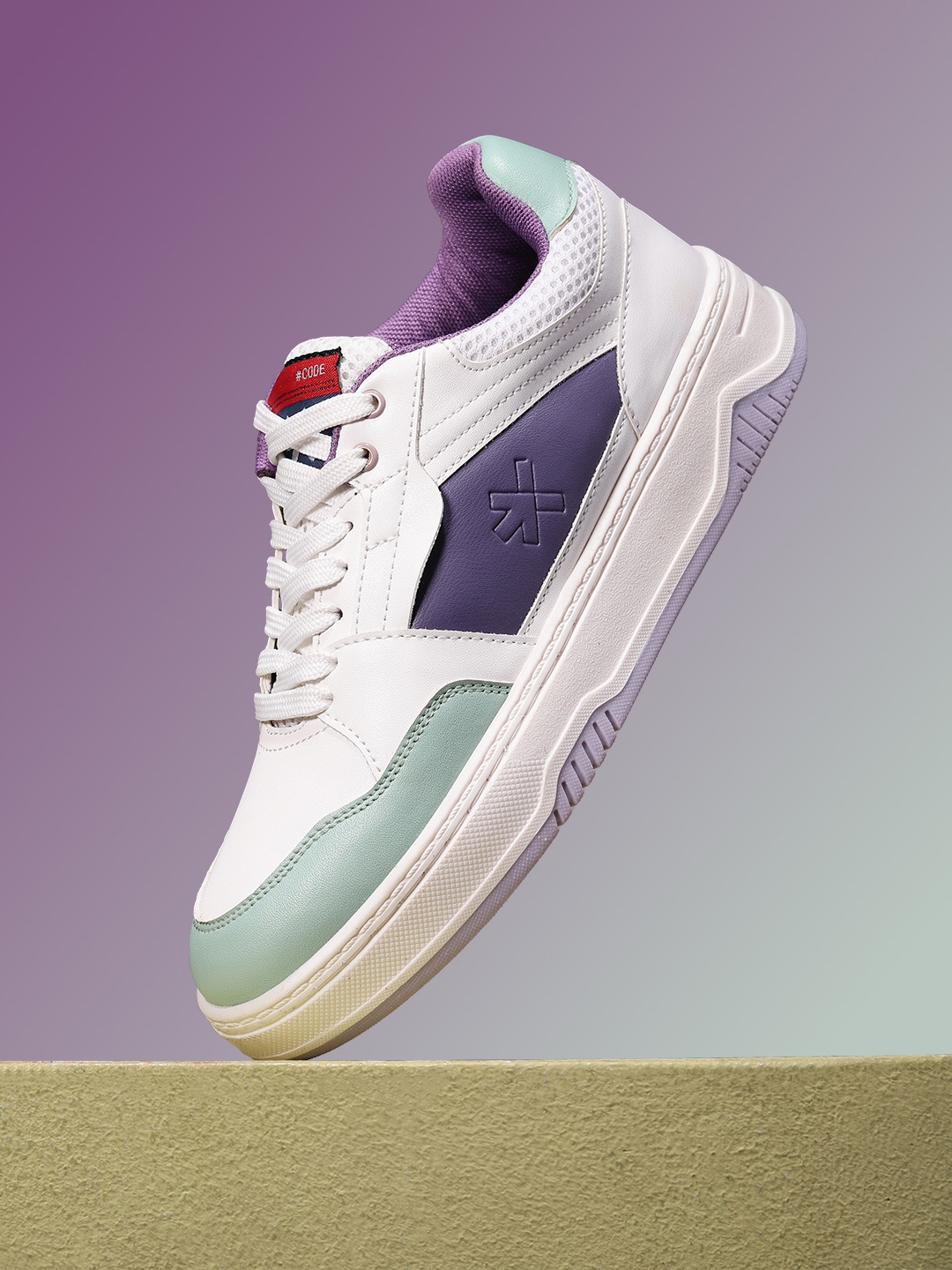 

HRX by Hrithik Roshan Women Colourblocked Sneakers, White