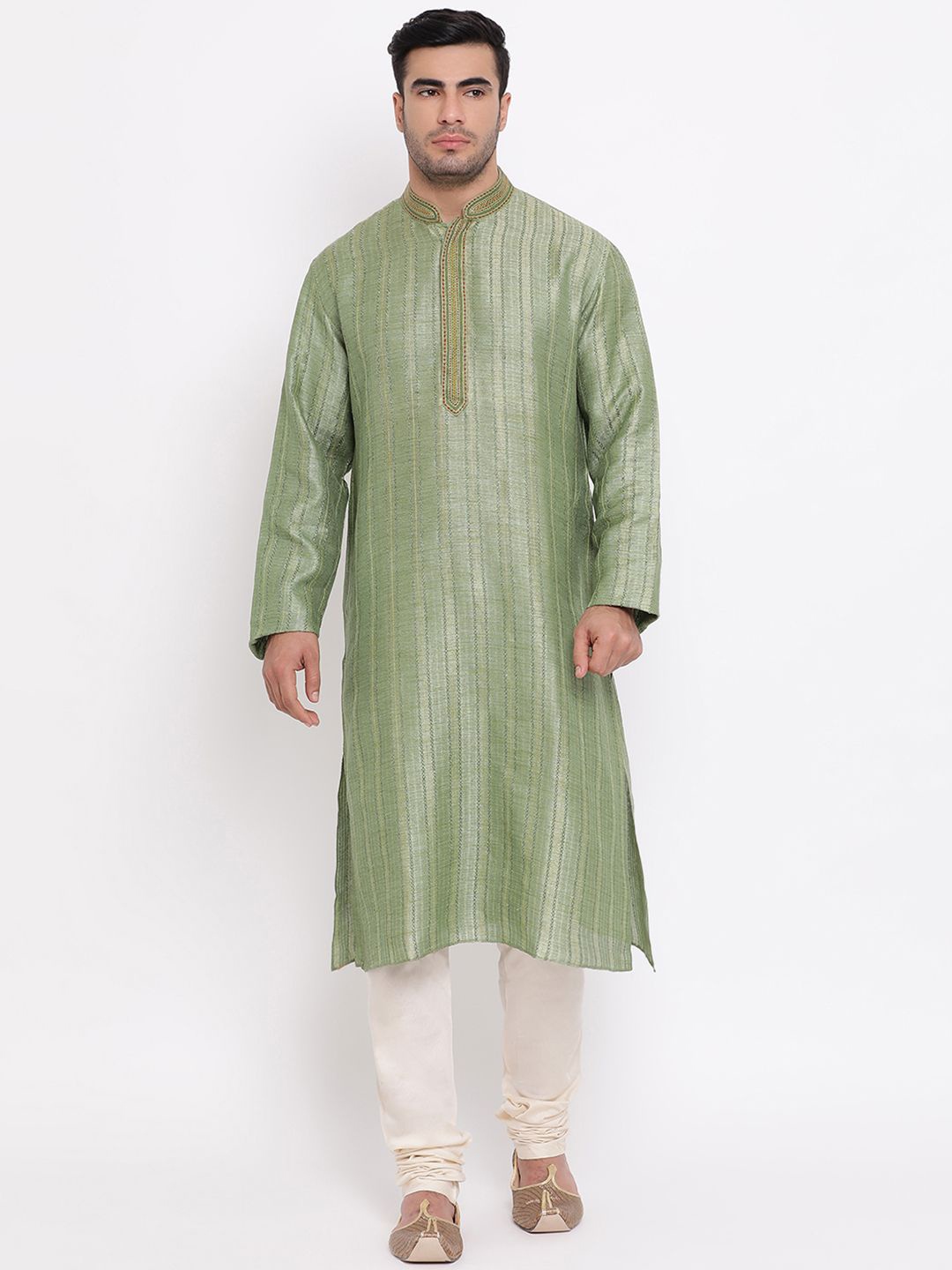 

ZOIS Striped Thread Work Straight Kurta with Churidar, Green