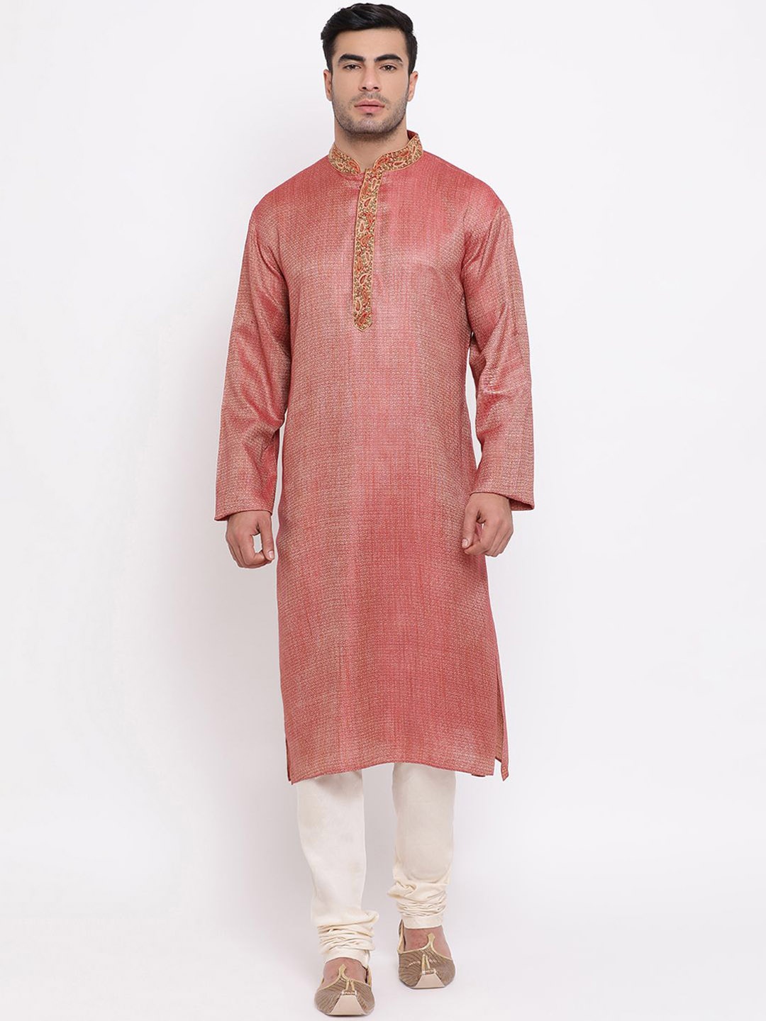 

ZOIS Ethnic Motifs Embroidered Mandarin Collar Straight Kurta Set, Red