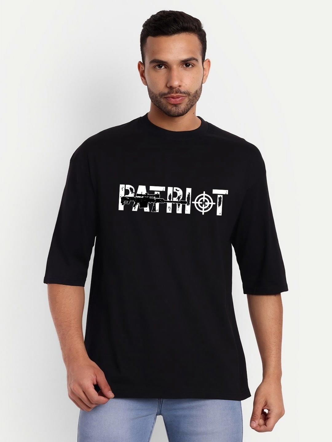 

Gavin Paris Men Typography Printed High Neck Bio Finish Applique T-shirt, Black