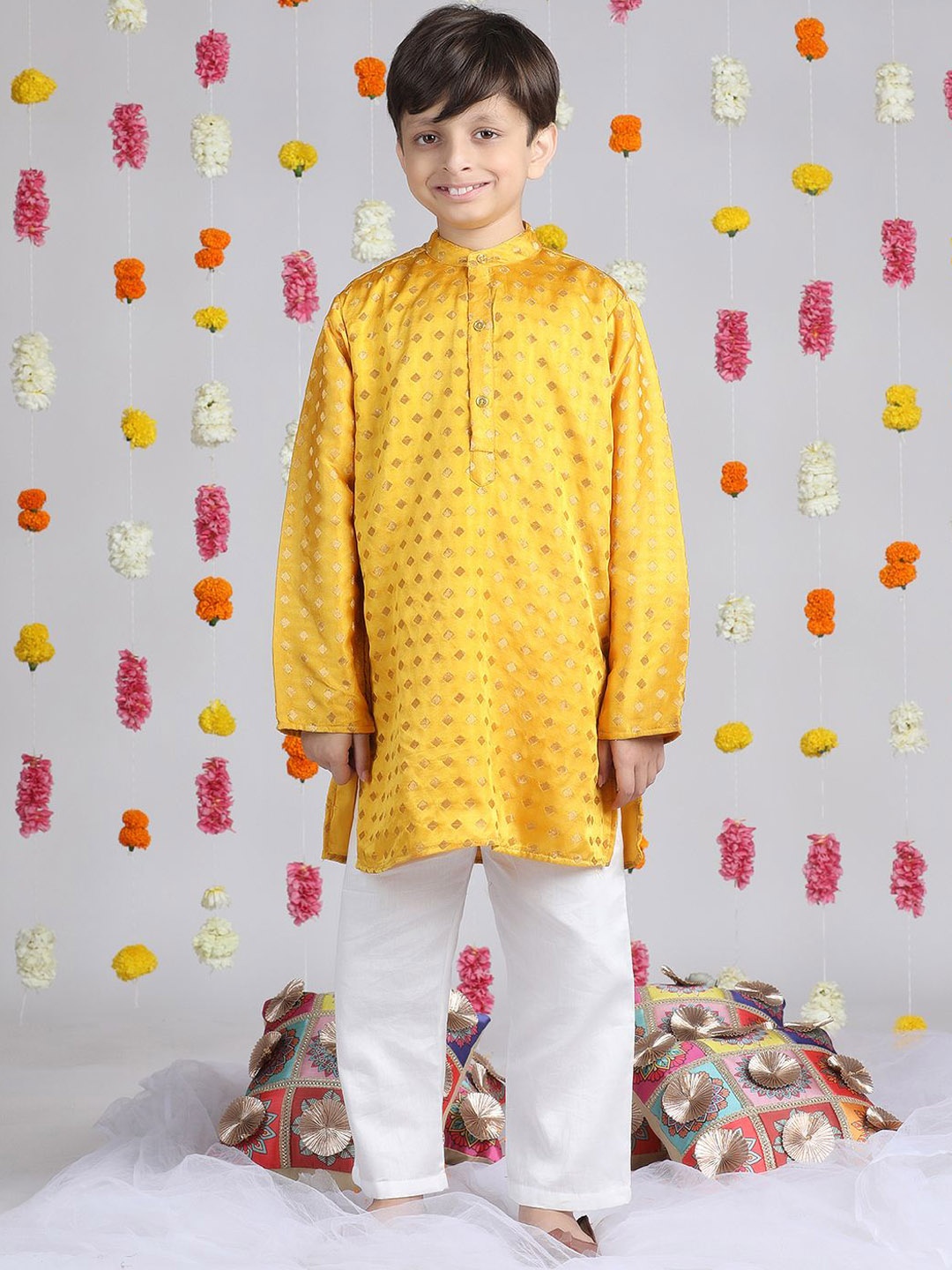 

Cutiekins Boys Geometric Woven Design Regular Straight Kurta With Pyjamas, Mustard