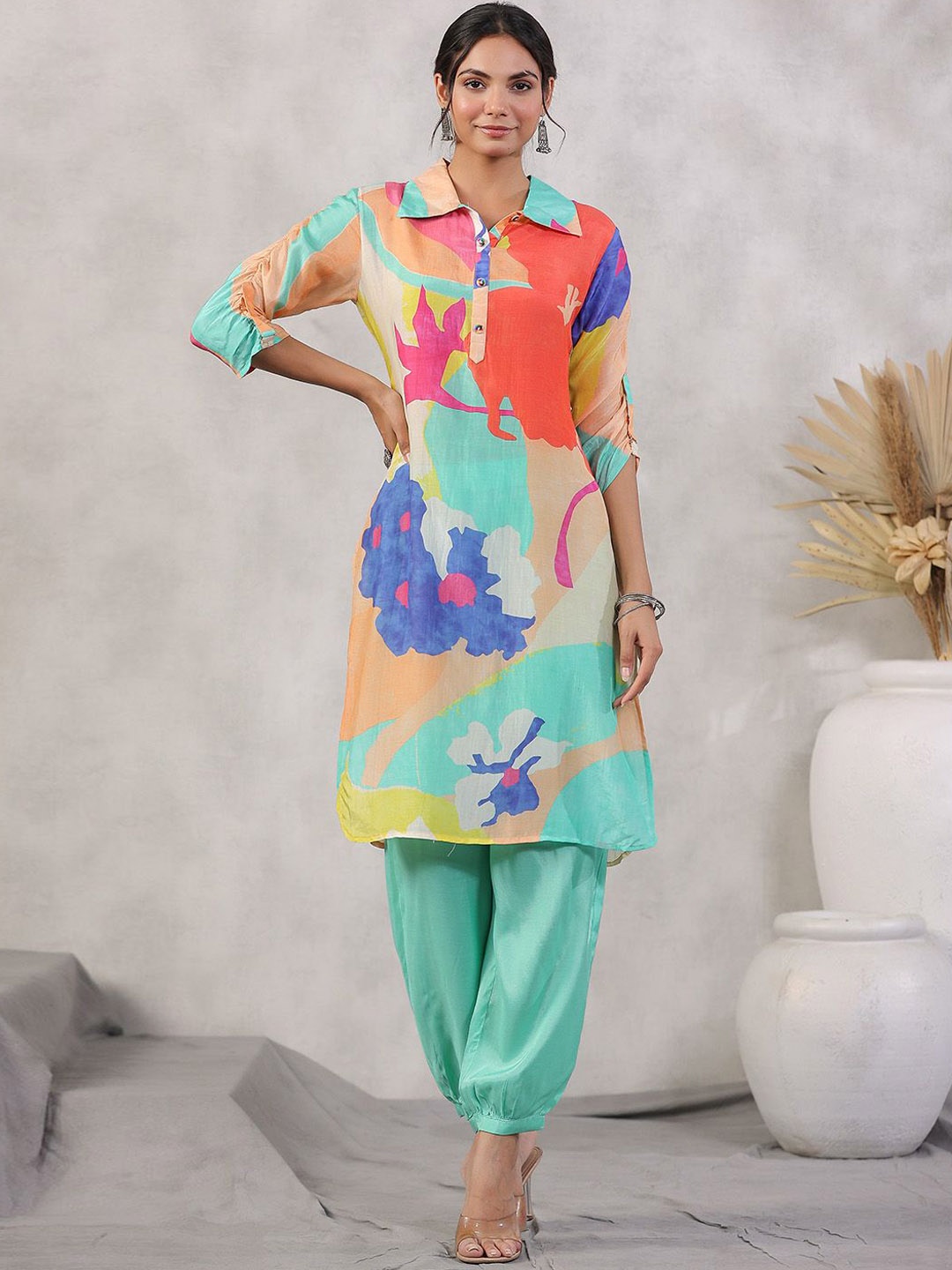 

Kaftanize Floral Printed Regular Pure Cotton Kurta with Trousers, Green
