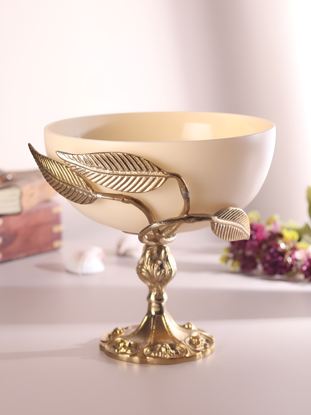 

Decor de Maison Cream & Gold Toned Glass Decorative Bowl With Metal Stand