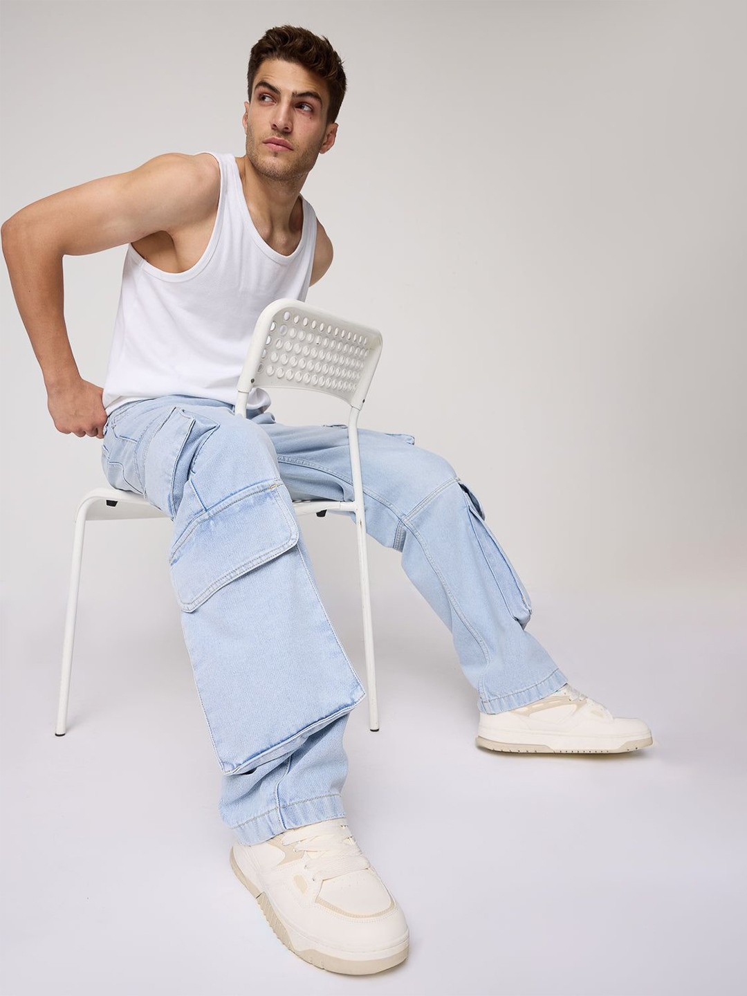 

FREAKINS Men Relaxed Fit Mid-Rise Cotton Cargo Jeans, Blue