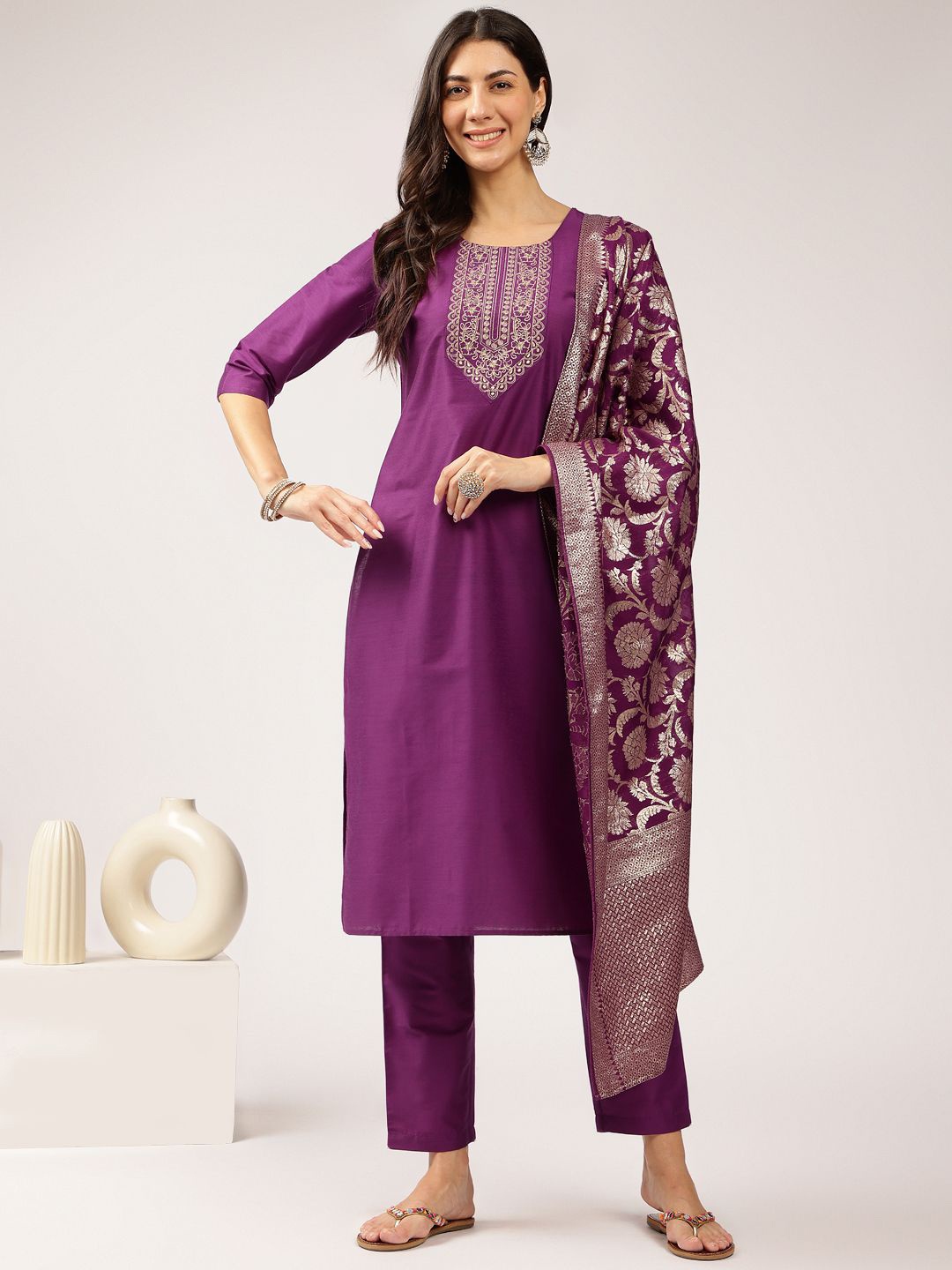 

Anouk Ethnic Motifs Printed Thread Work Straight Kurta With Trousers & Dupatta, Purple