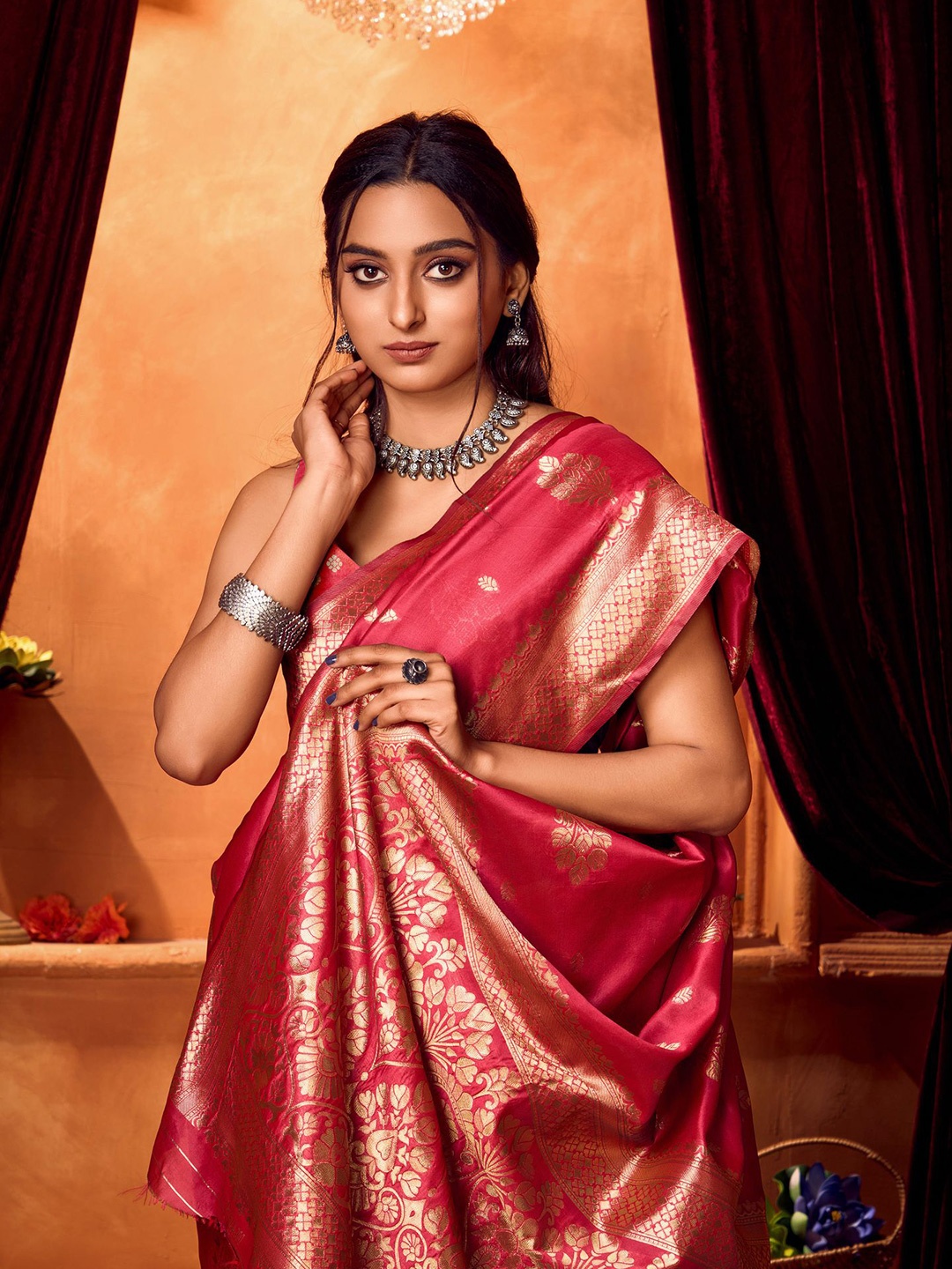 

KALINI Ethnic Motifs Zari Banarasi Saree, Pink