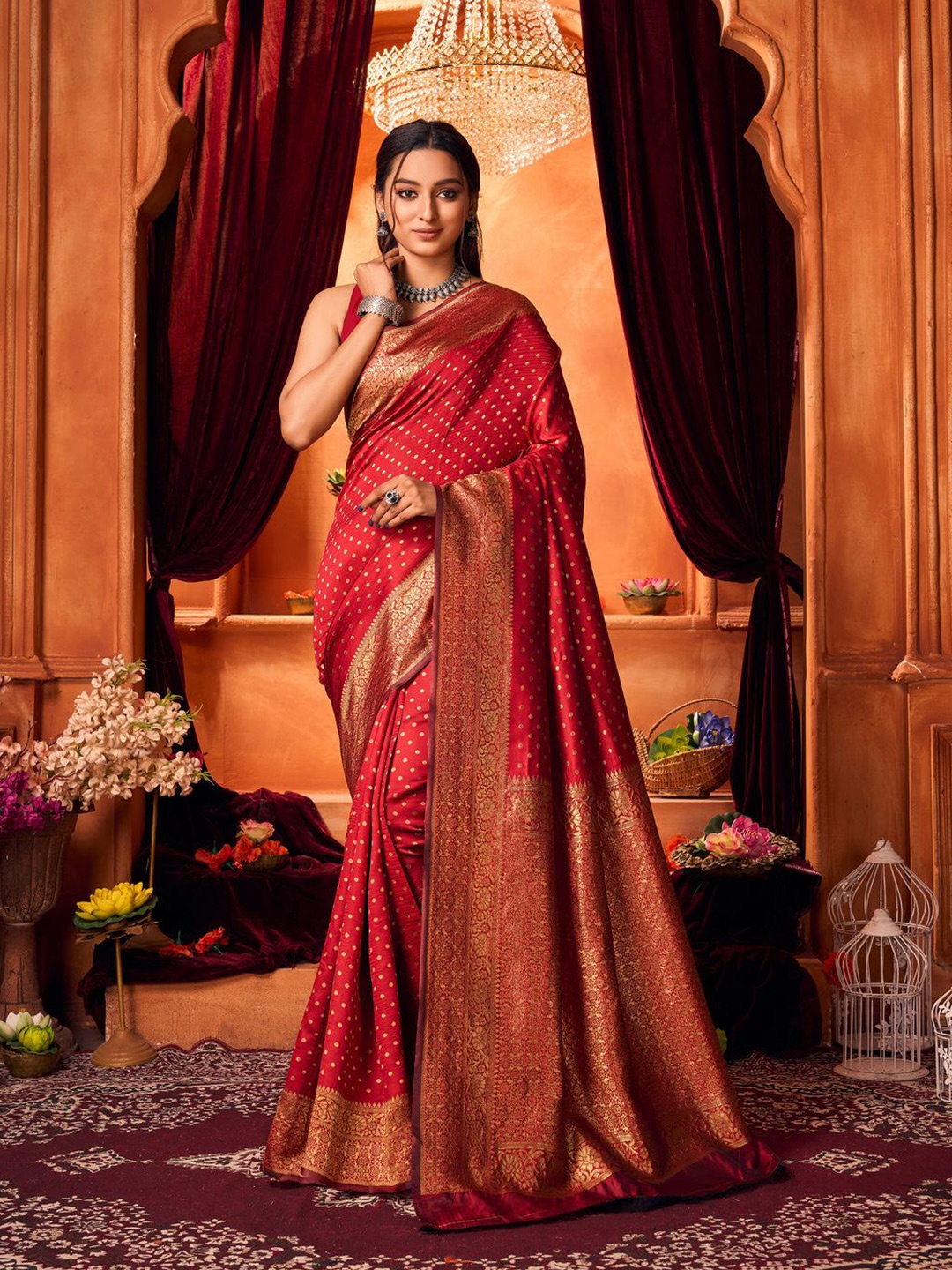 

KALINI Ethnic Motifs Zari Woven Banarasi Saree, Maroon