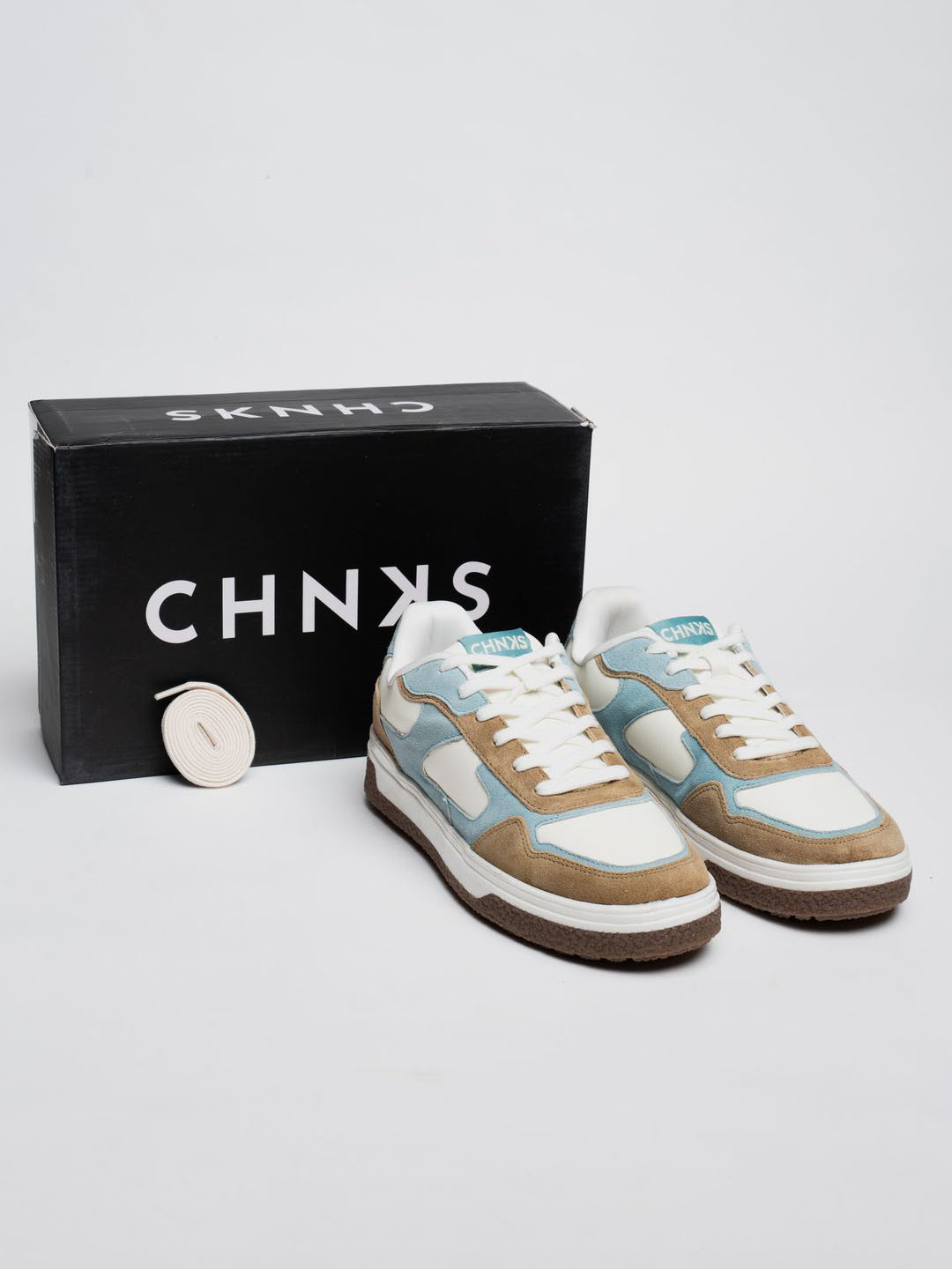 

CHNKS Unisex Colourblocked Everyday Sneakers, White